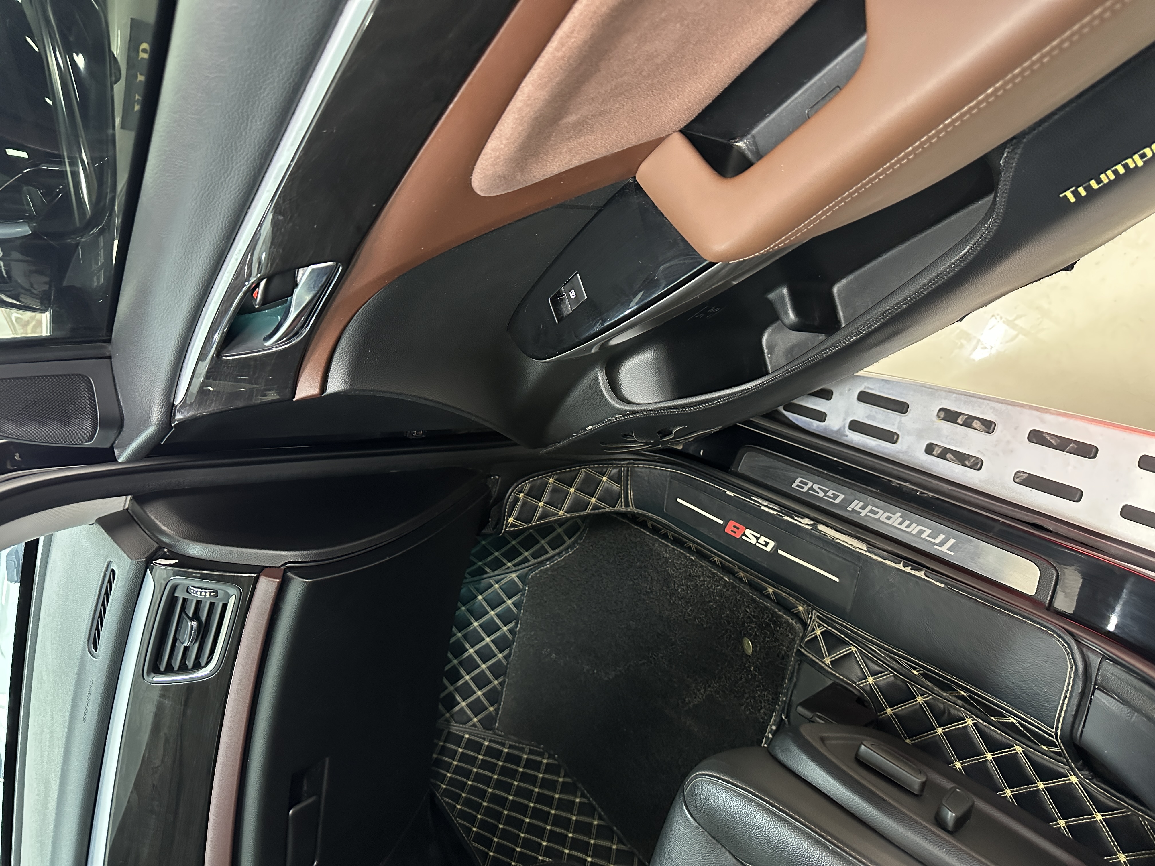 GAC Trumpchi GS8 2018 car image #15