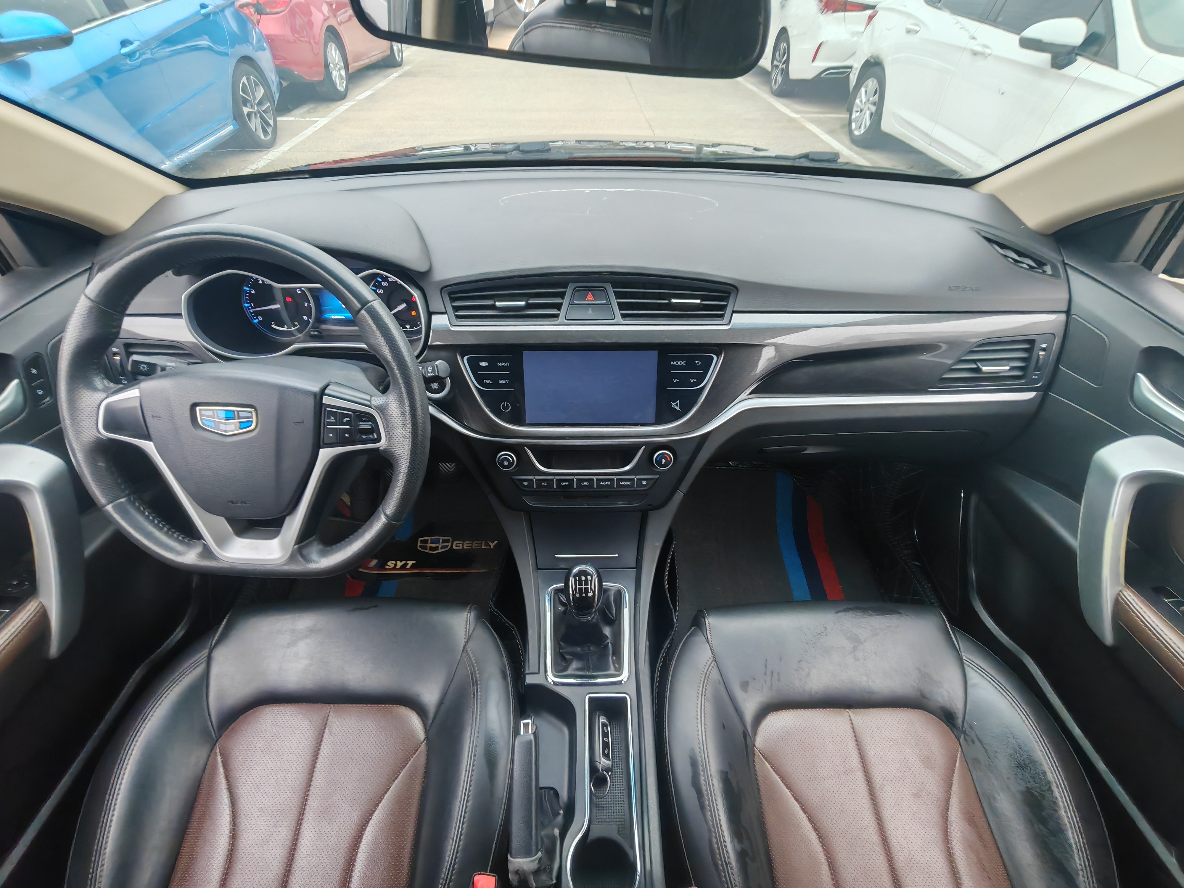 Emgrand 2016 #15 Emgrand 2016 car image #15