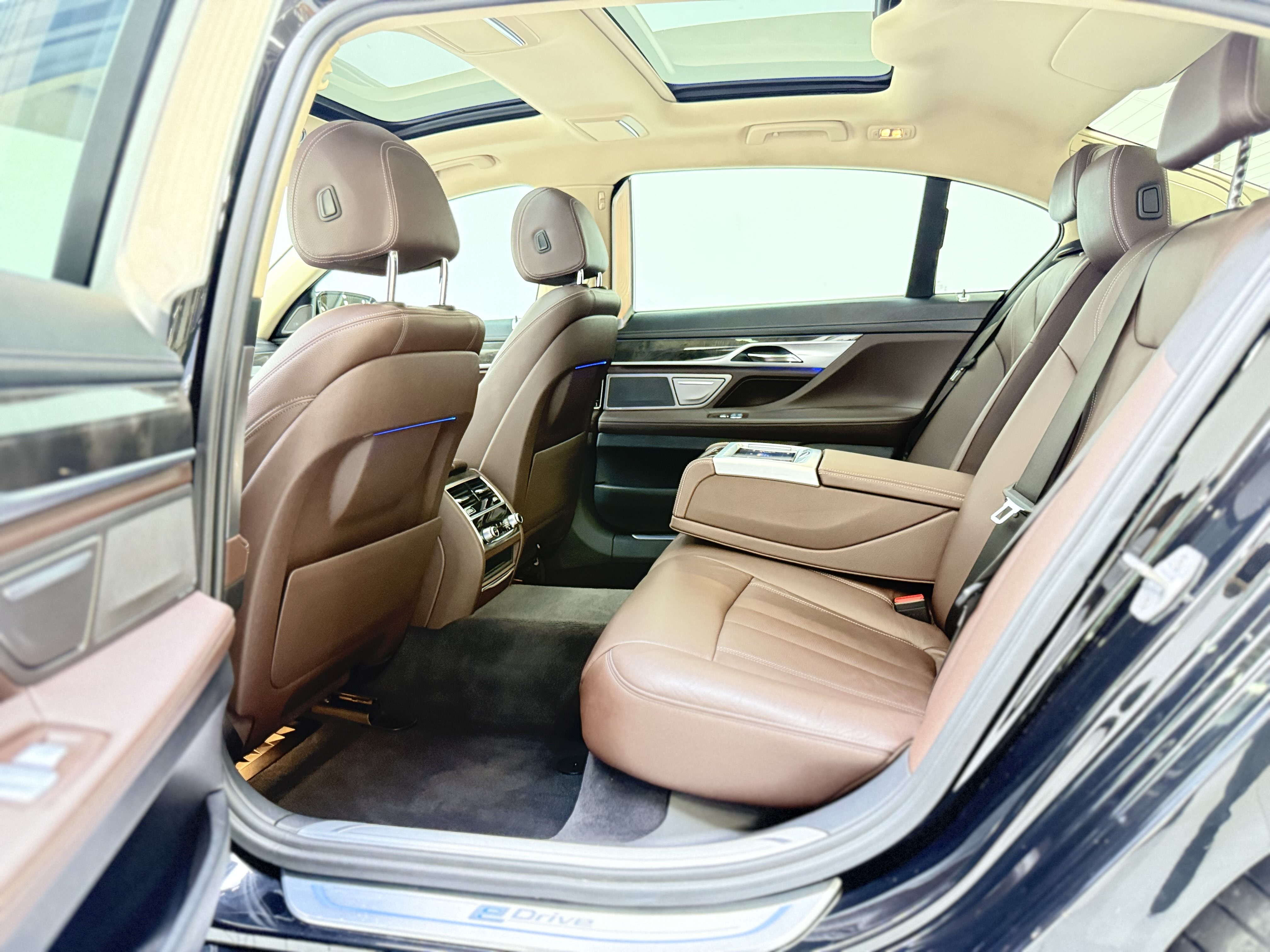 BMW 7 Series New Energy 2017 #15 BMW 7 Series New Energy 2017 car image #15