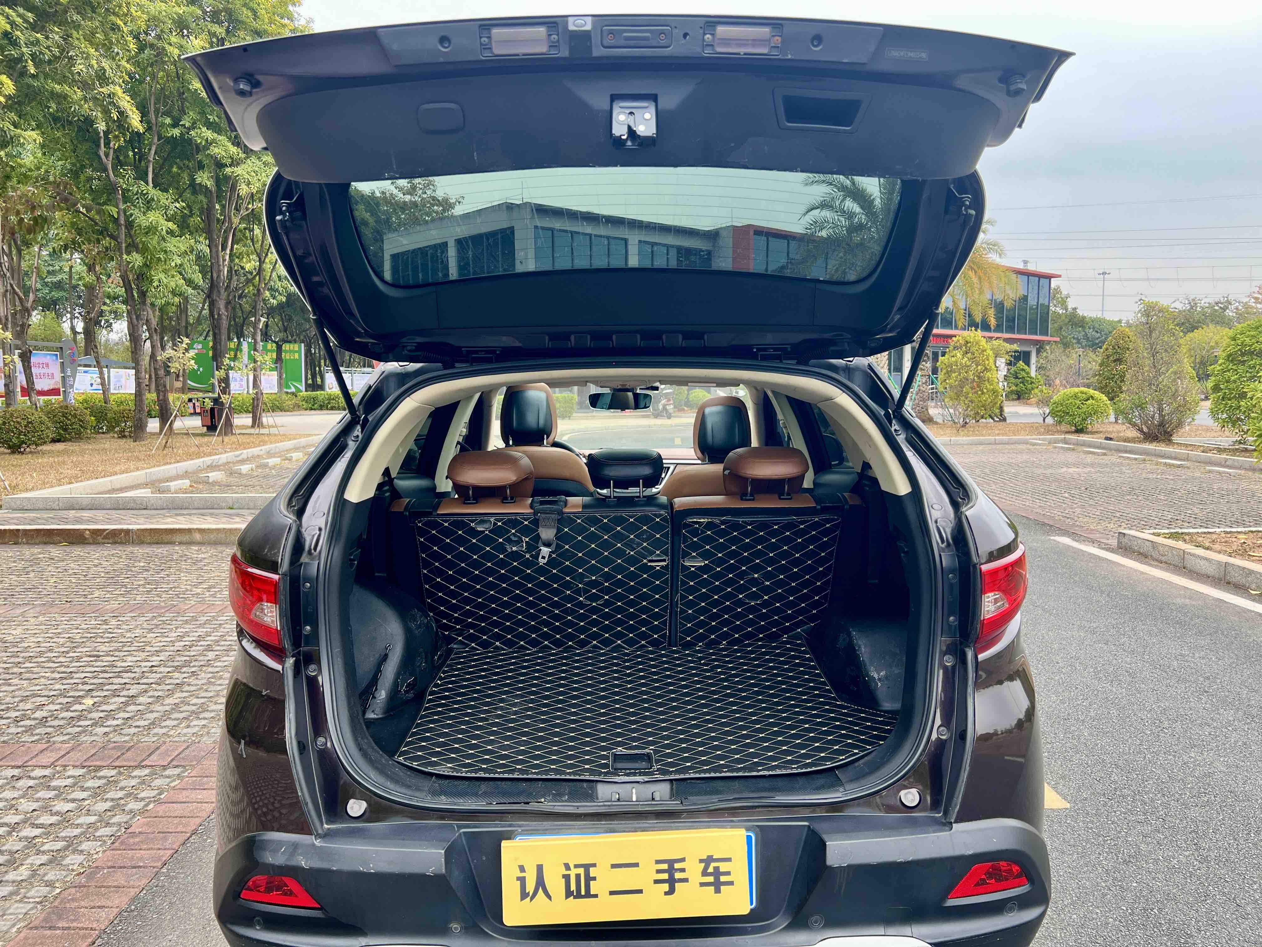 Soueast DX7 2017 car image #15