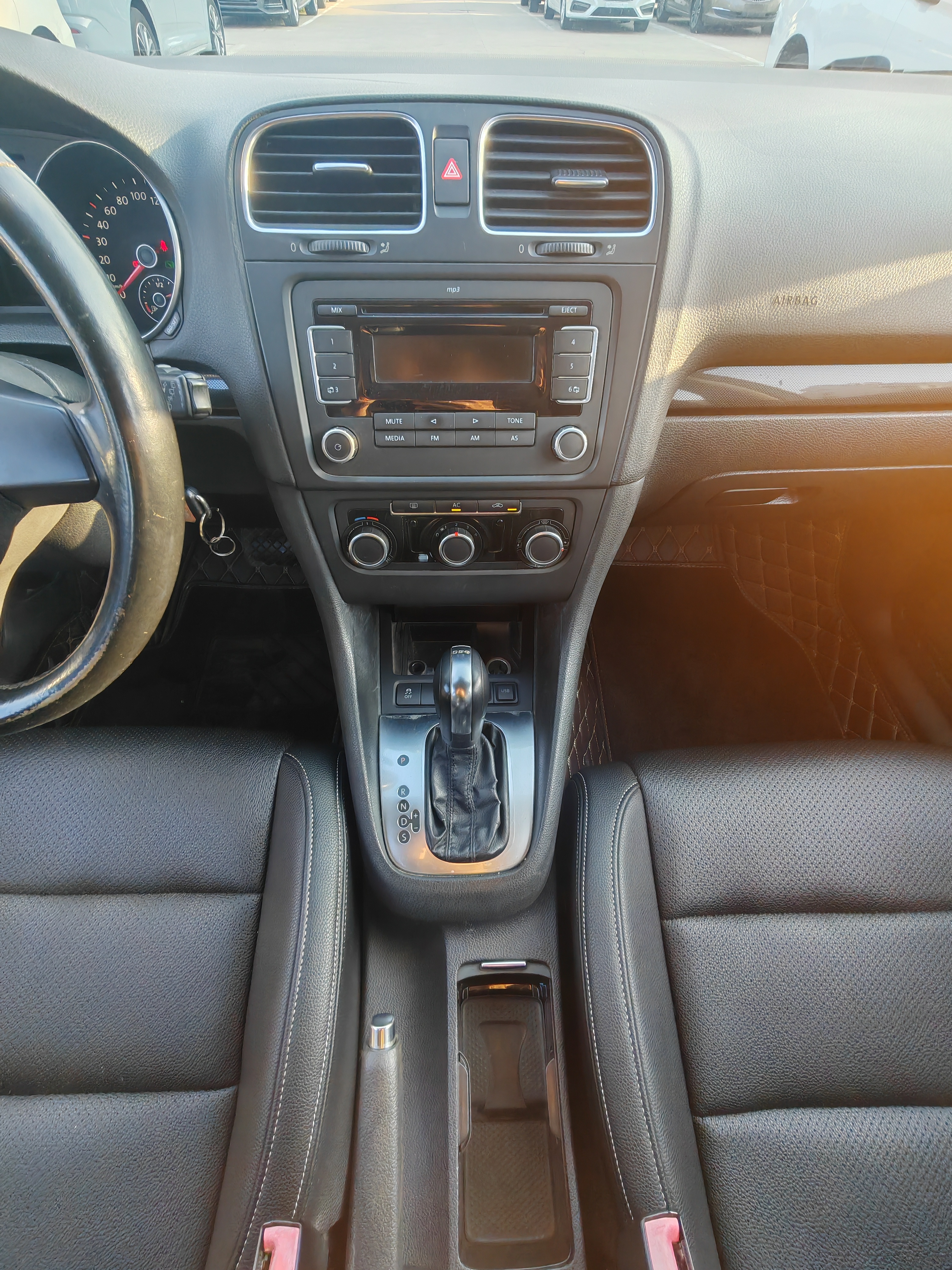 Volkswagen Golf 2012 #15 Volkswagen Golf 2012 car image #15