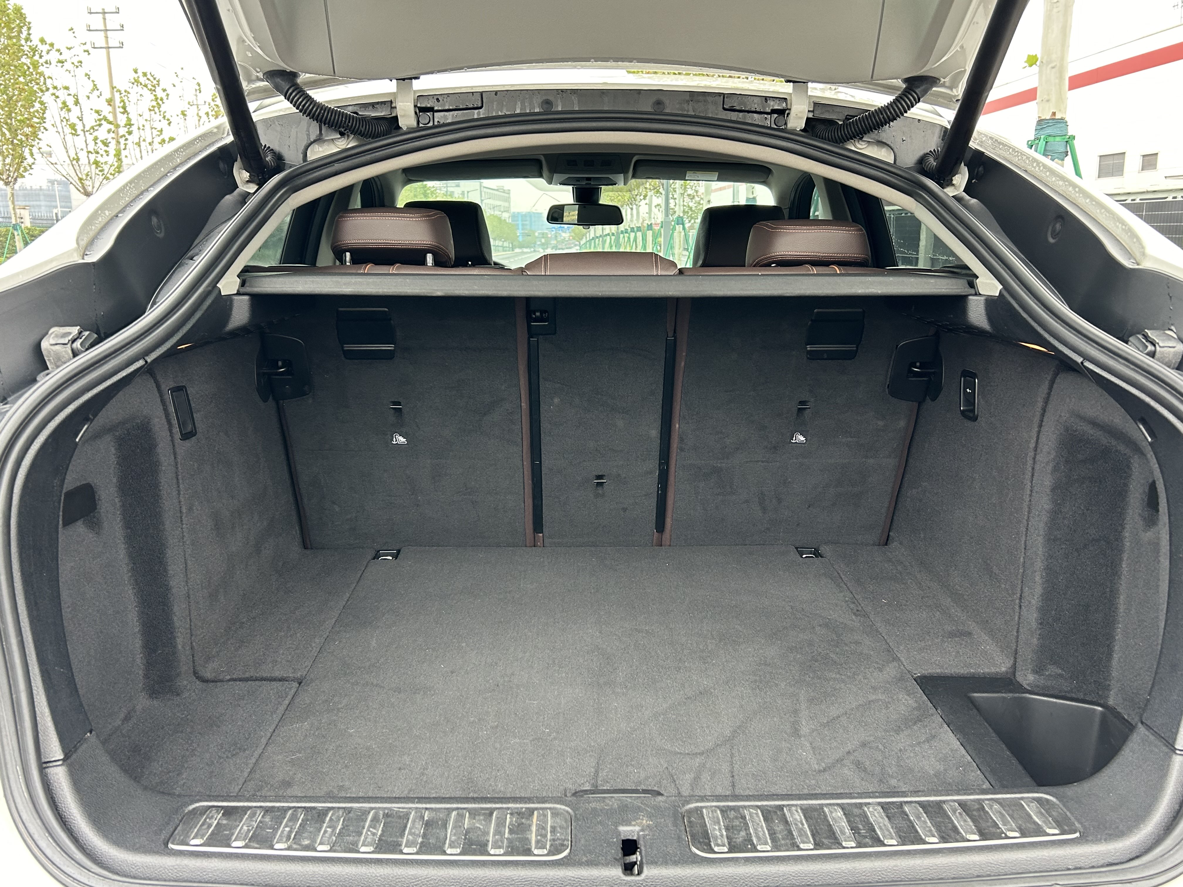 BMW X4 M40i 2018 #15 BMW X4 M40i 2018 car image #15