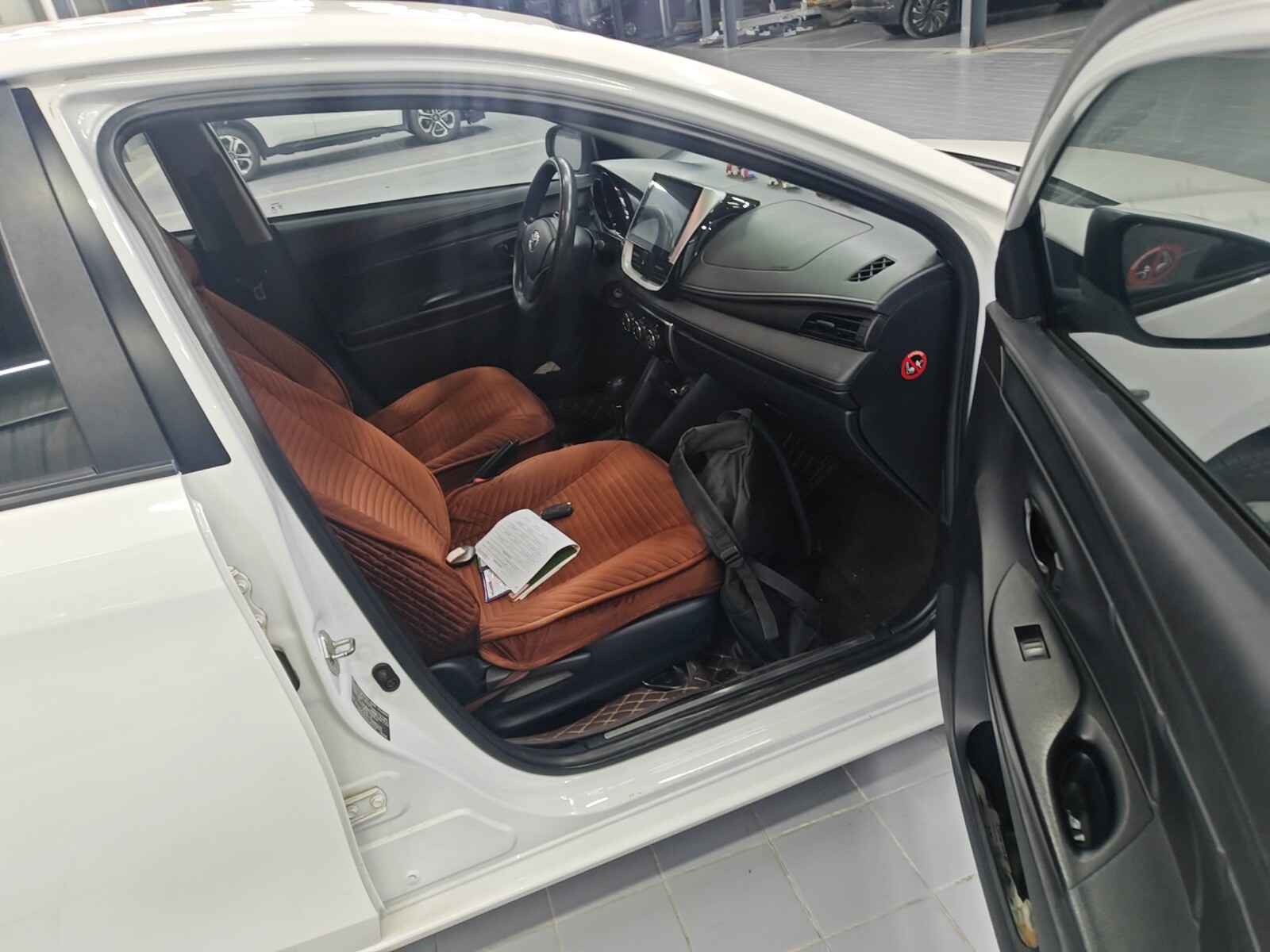 Yaris L Zhixuan 2017 car image #15