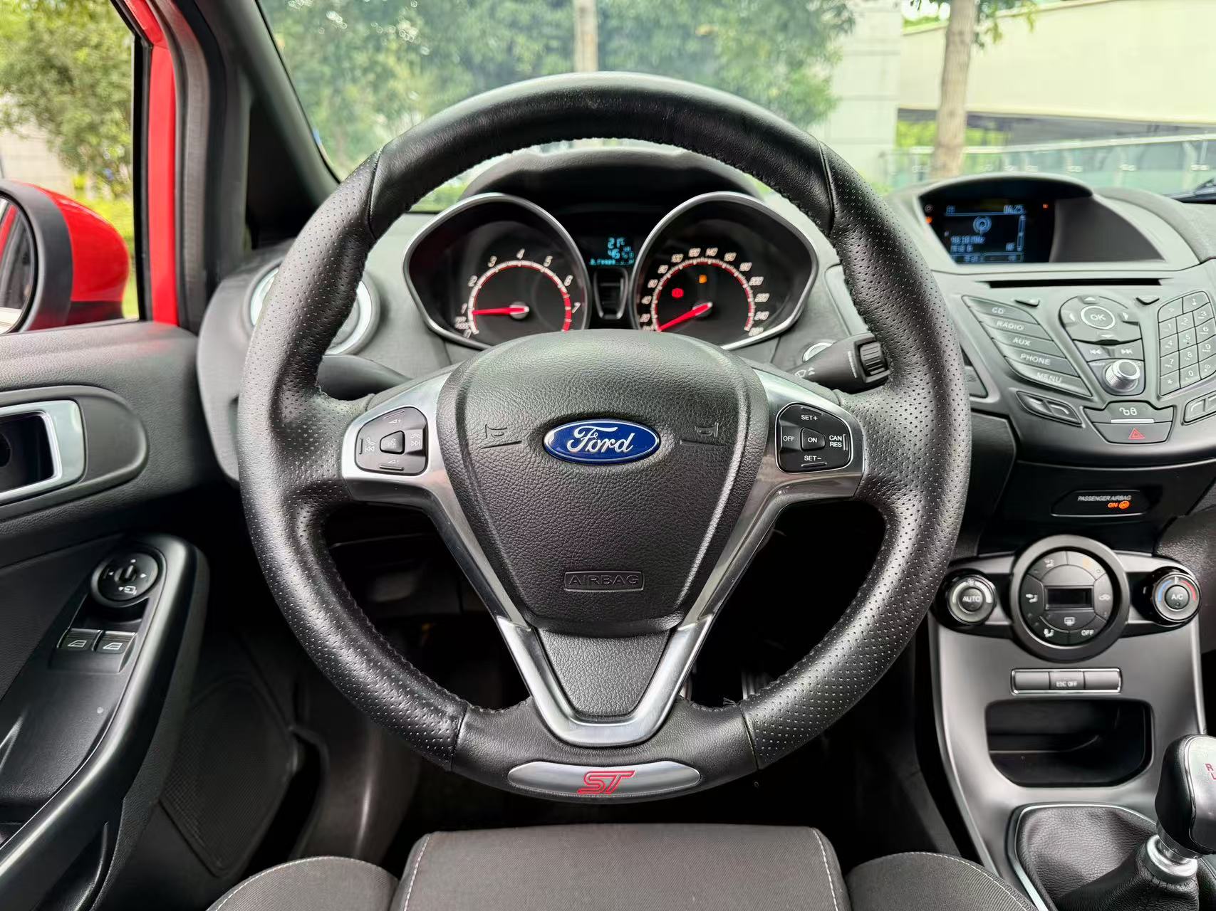 Ford Fiesta (Imported) 2015 car image #15