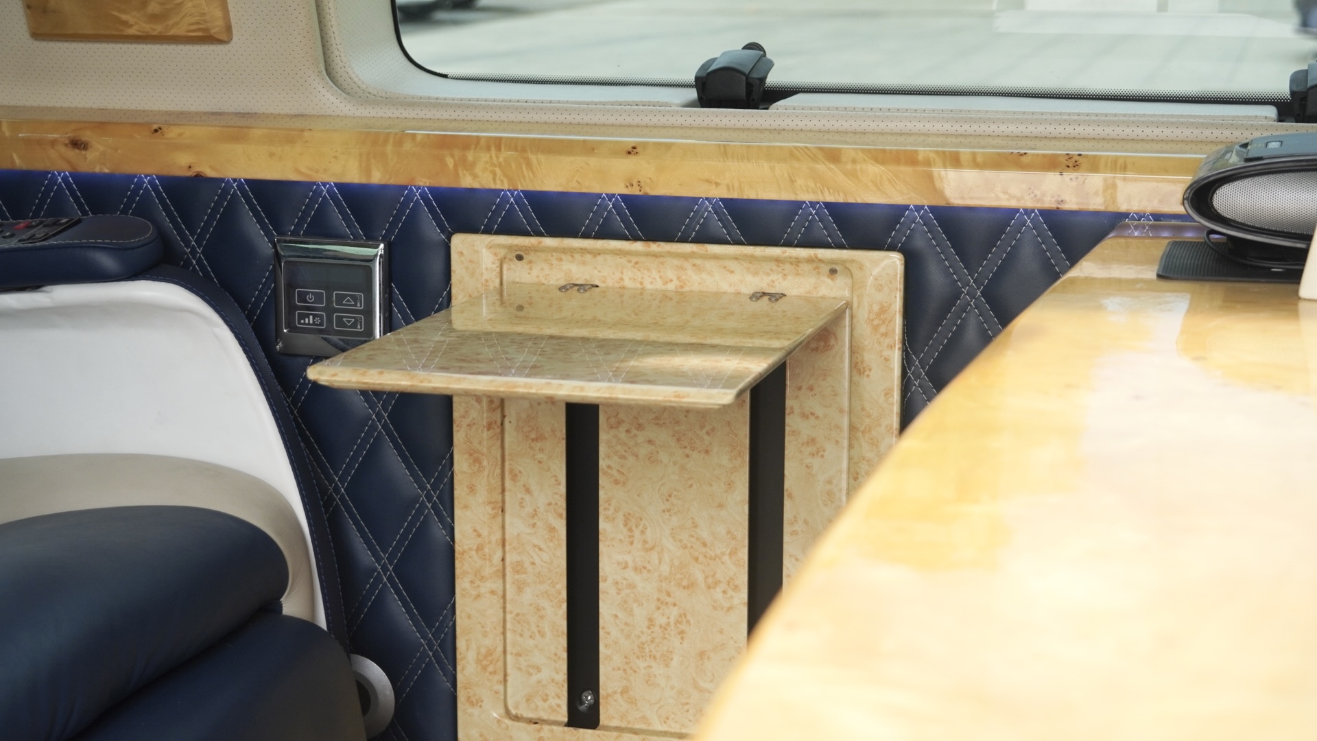 Ford E350 2015 #15 Ford E350 2015 car image #15