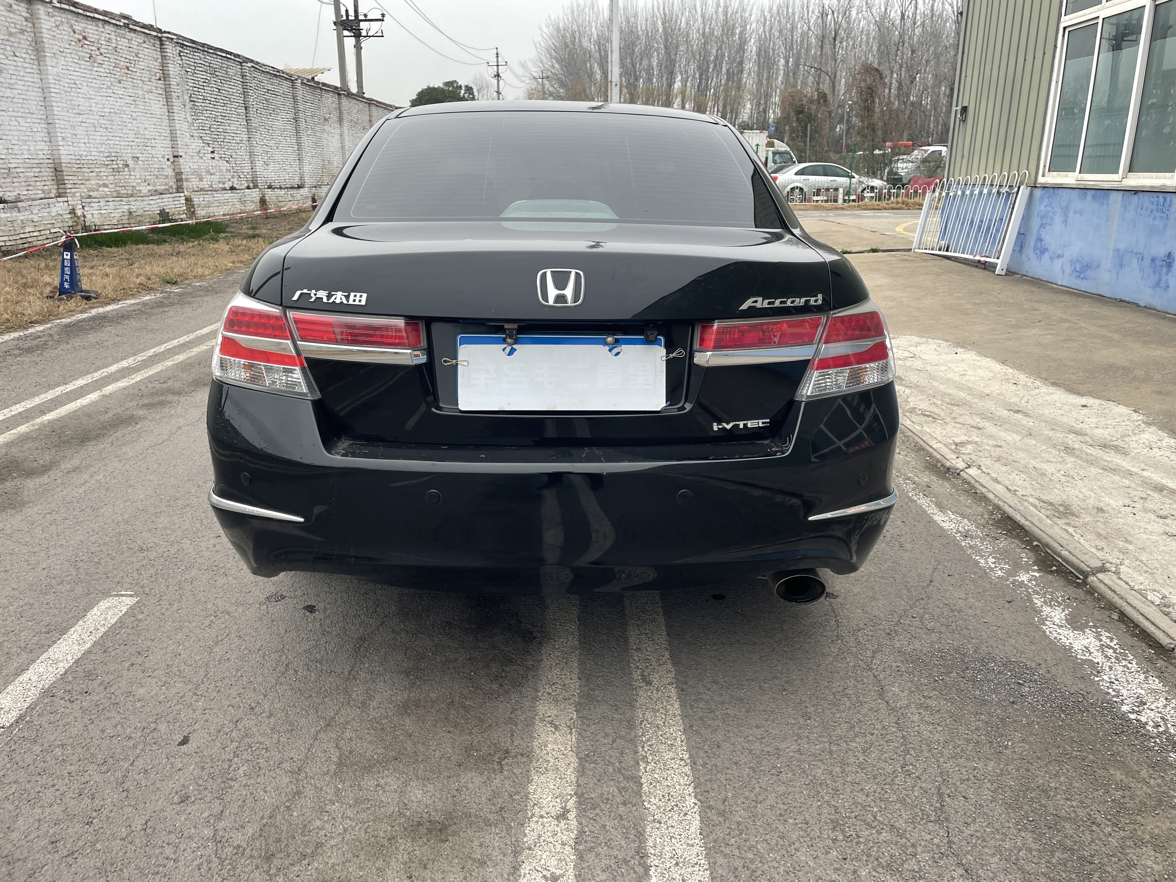 Honda Accord 2012 صورة سيارة #15