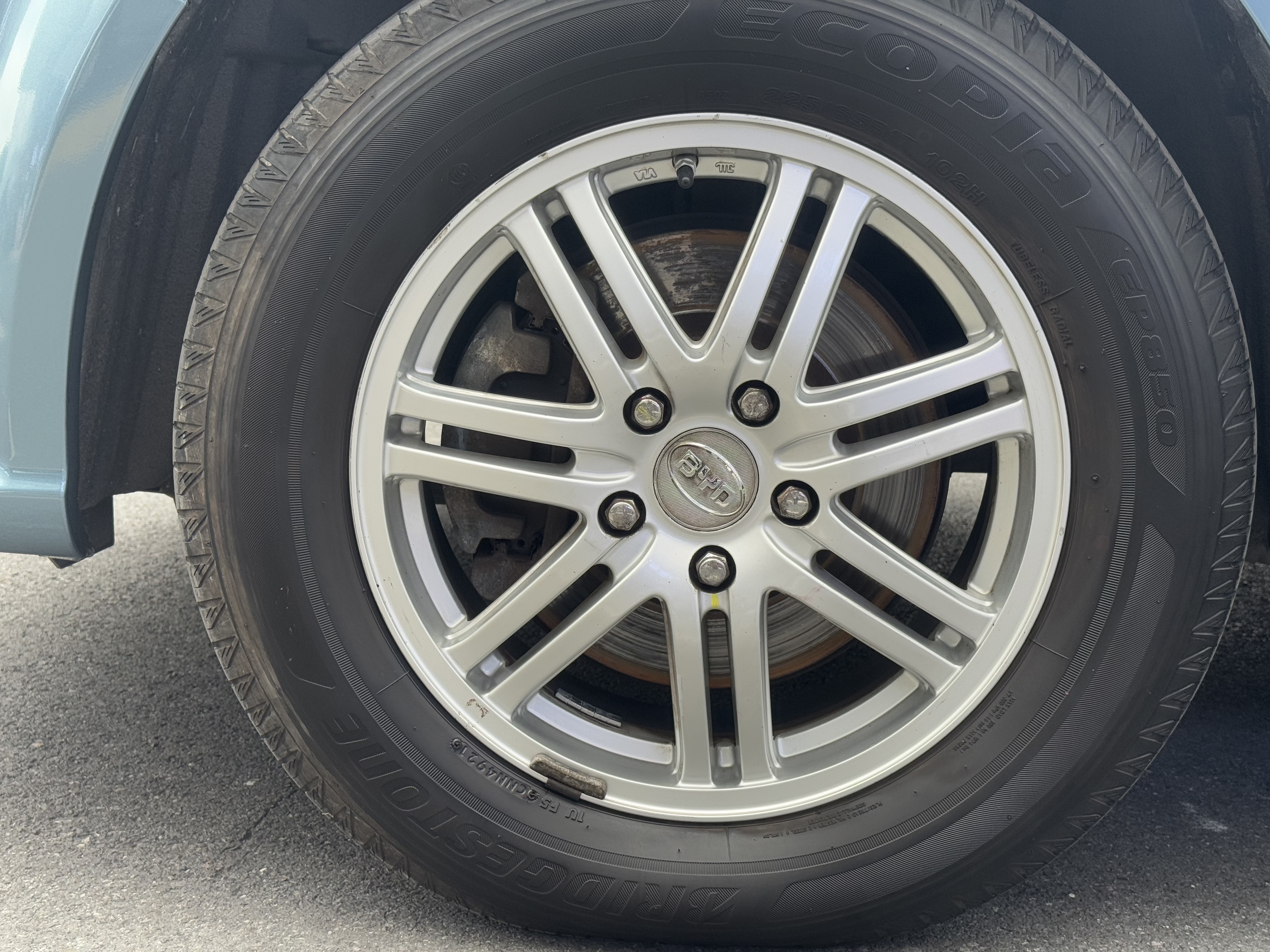 BYD e6 2012 #15 BYD e6 2012 car image #15