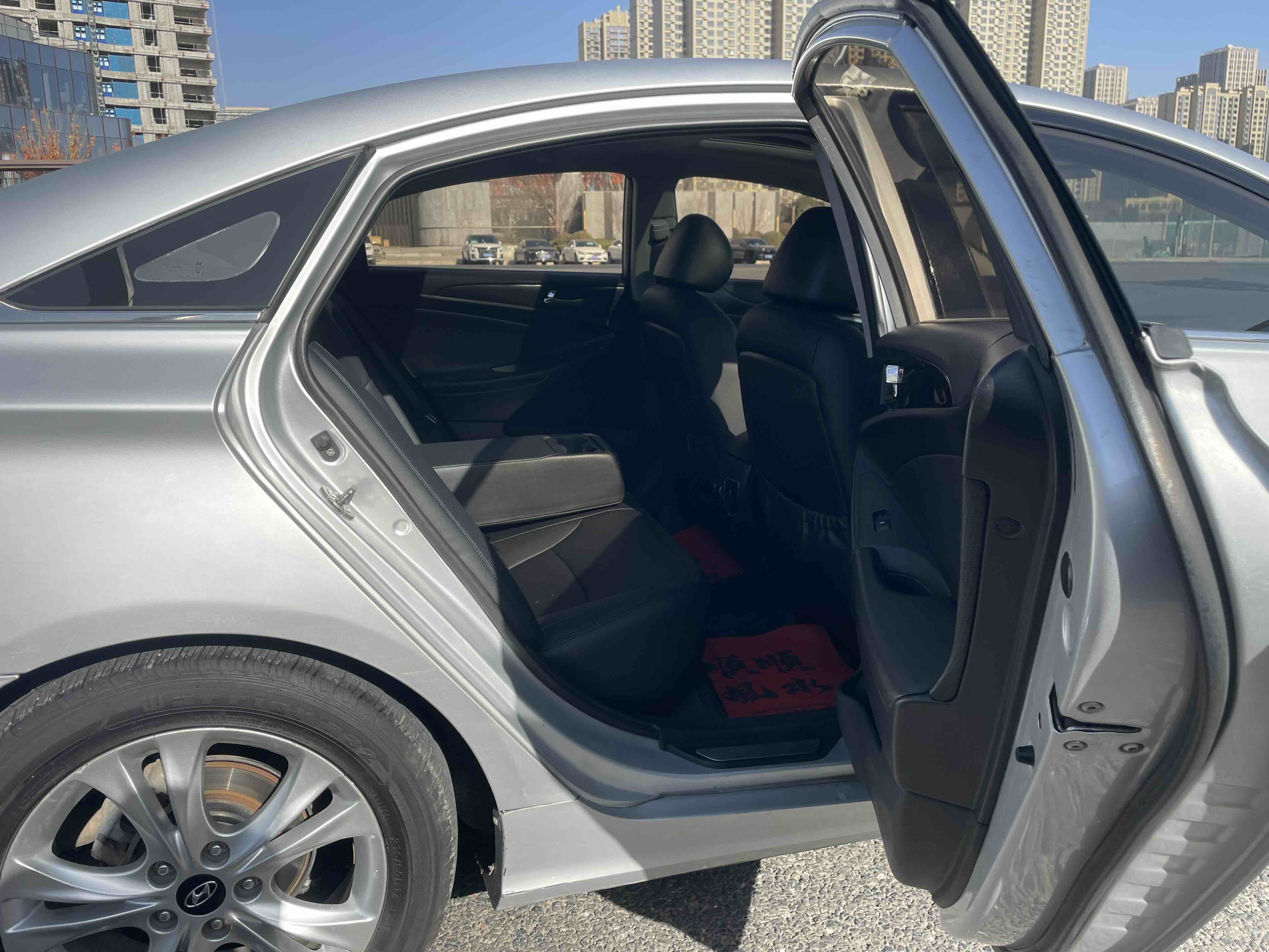 Hyundai Sonata 2012 #15 Hyundai Sonata 2012 car image #15