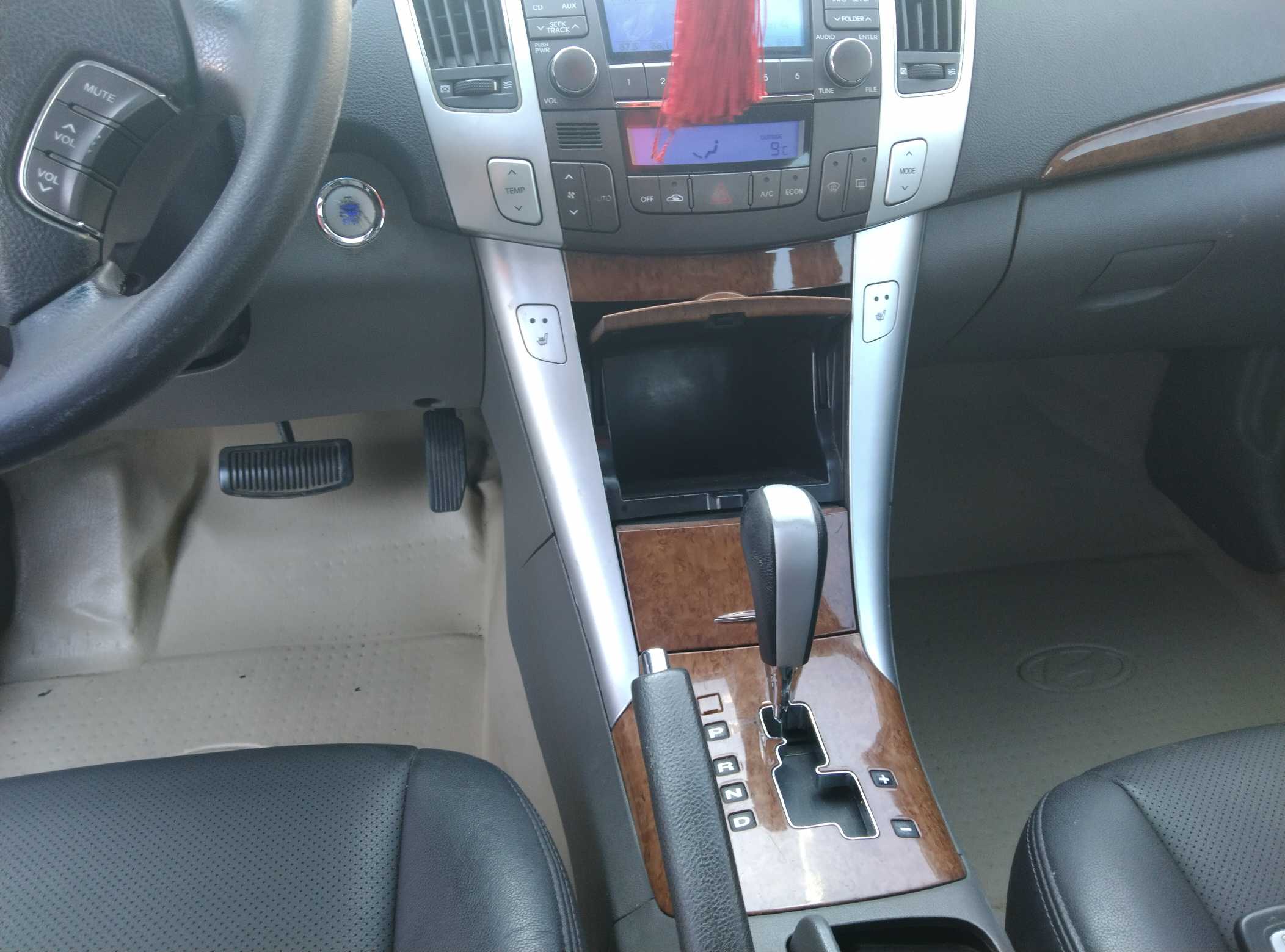 Hyundai Sonata NFC 2012 car image #15