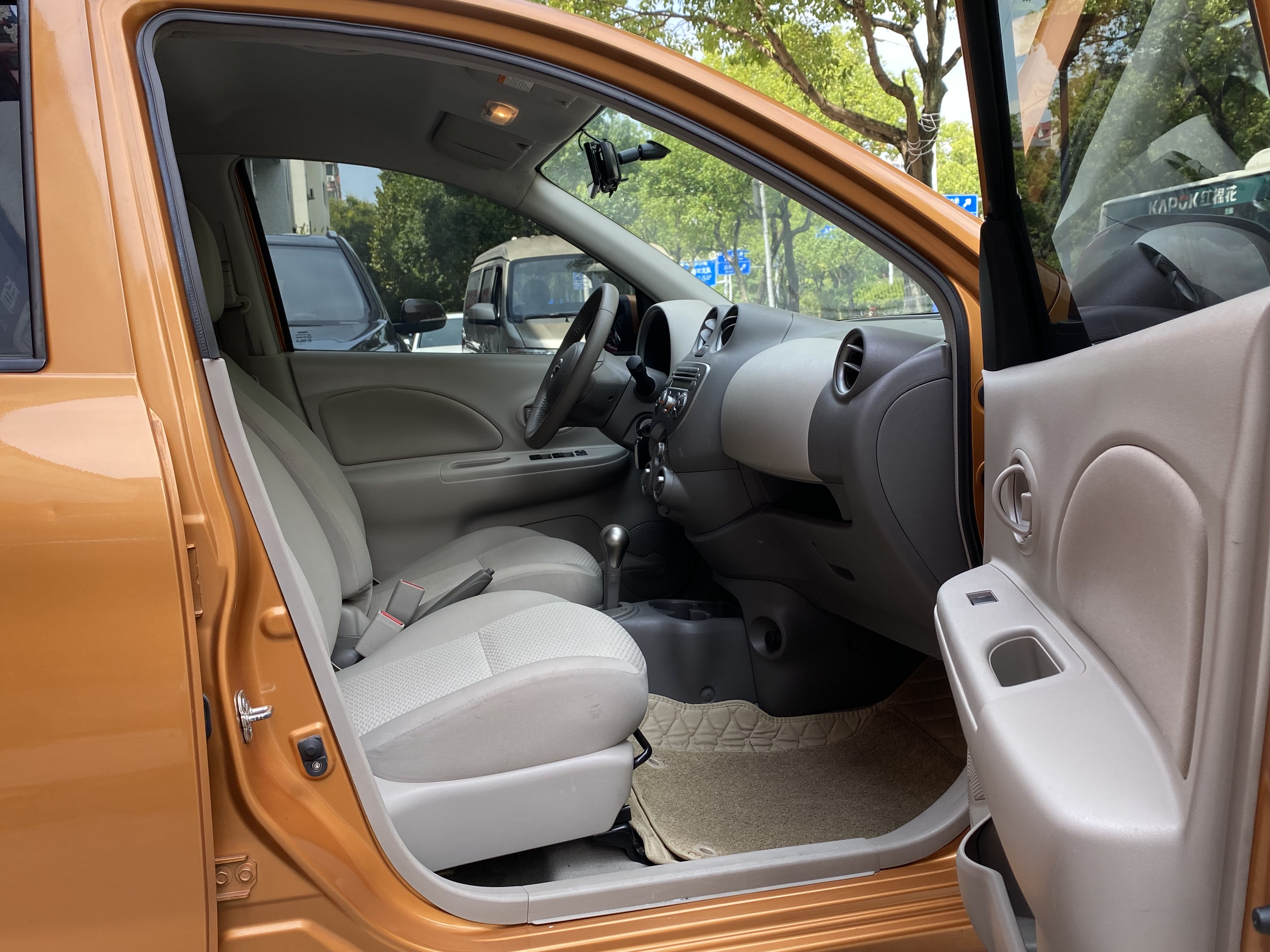 日产 玛驰 2012 汽车图片 #15