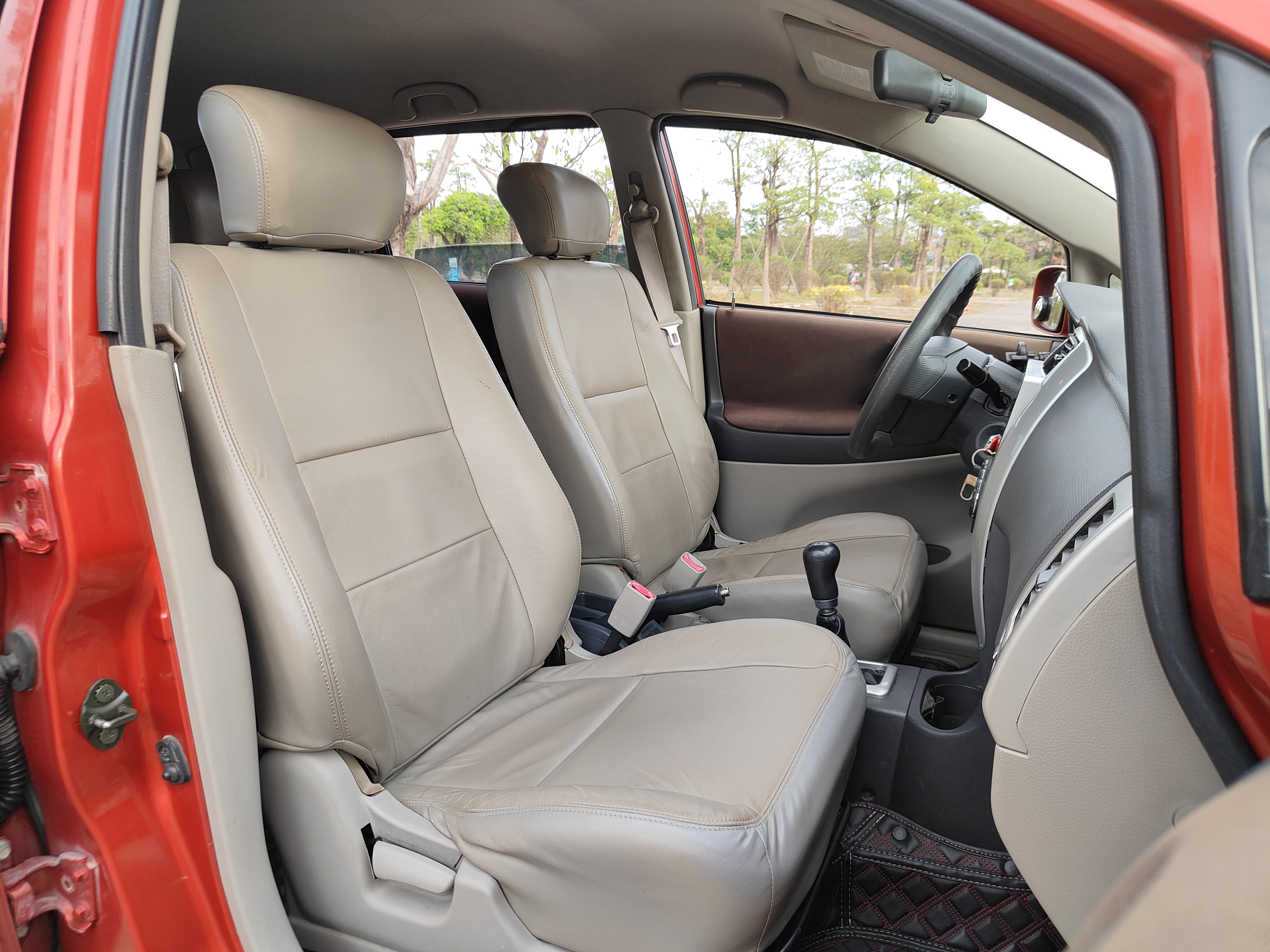 Suzuki Liana 2012 image de voiture #15