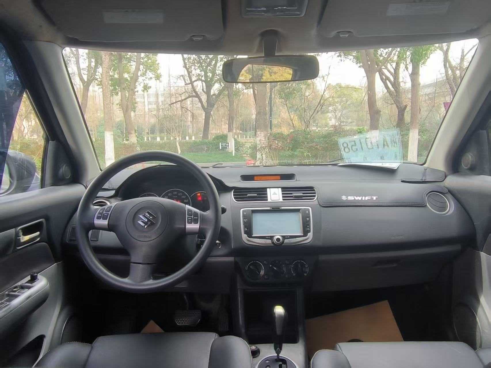 铃木 雨燕 2013 汽车图片 #15