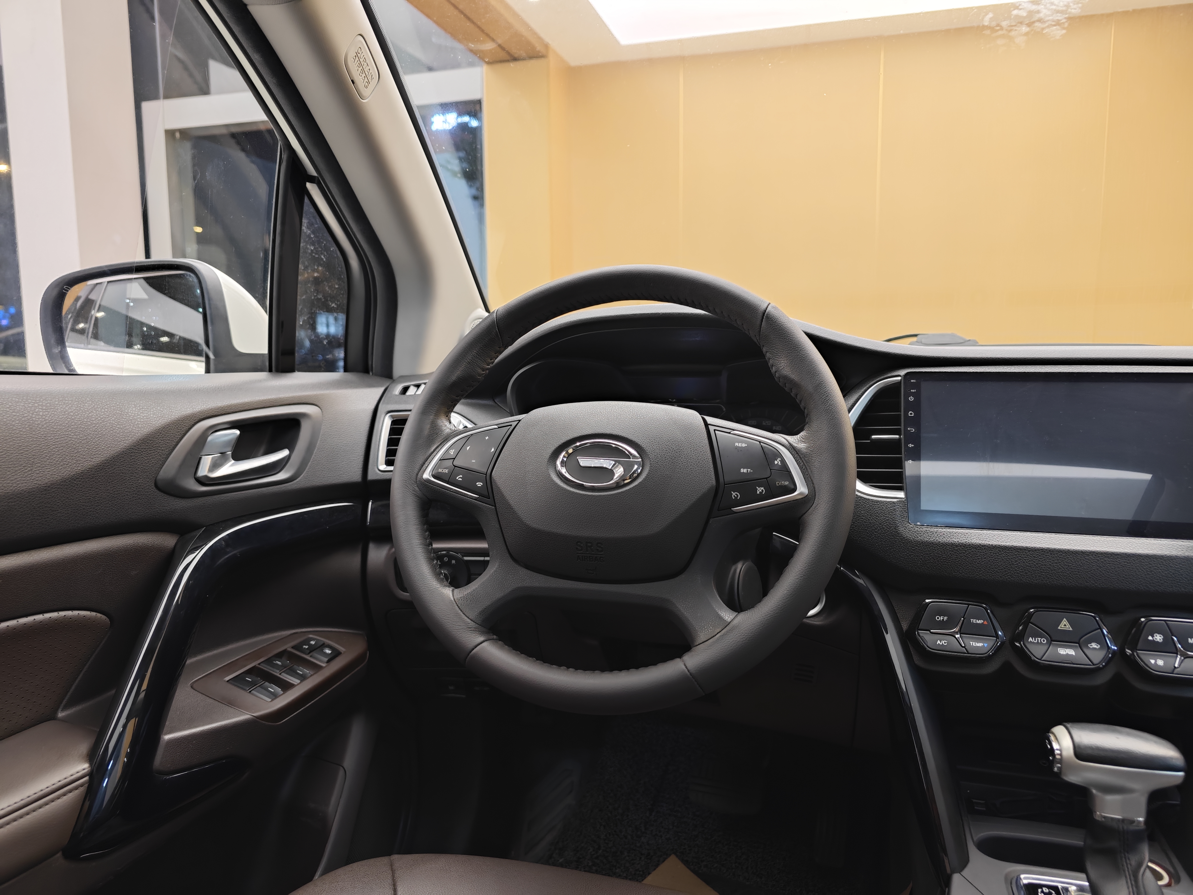 GAC Trumpchi GS4 2018 #15 GAC Trumpchi GS4 2018 car image #15