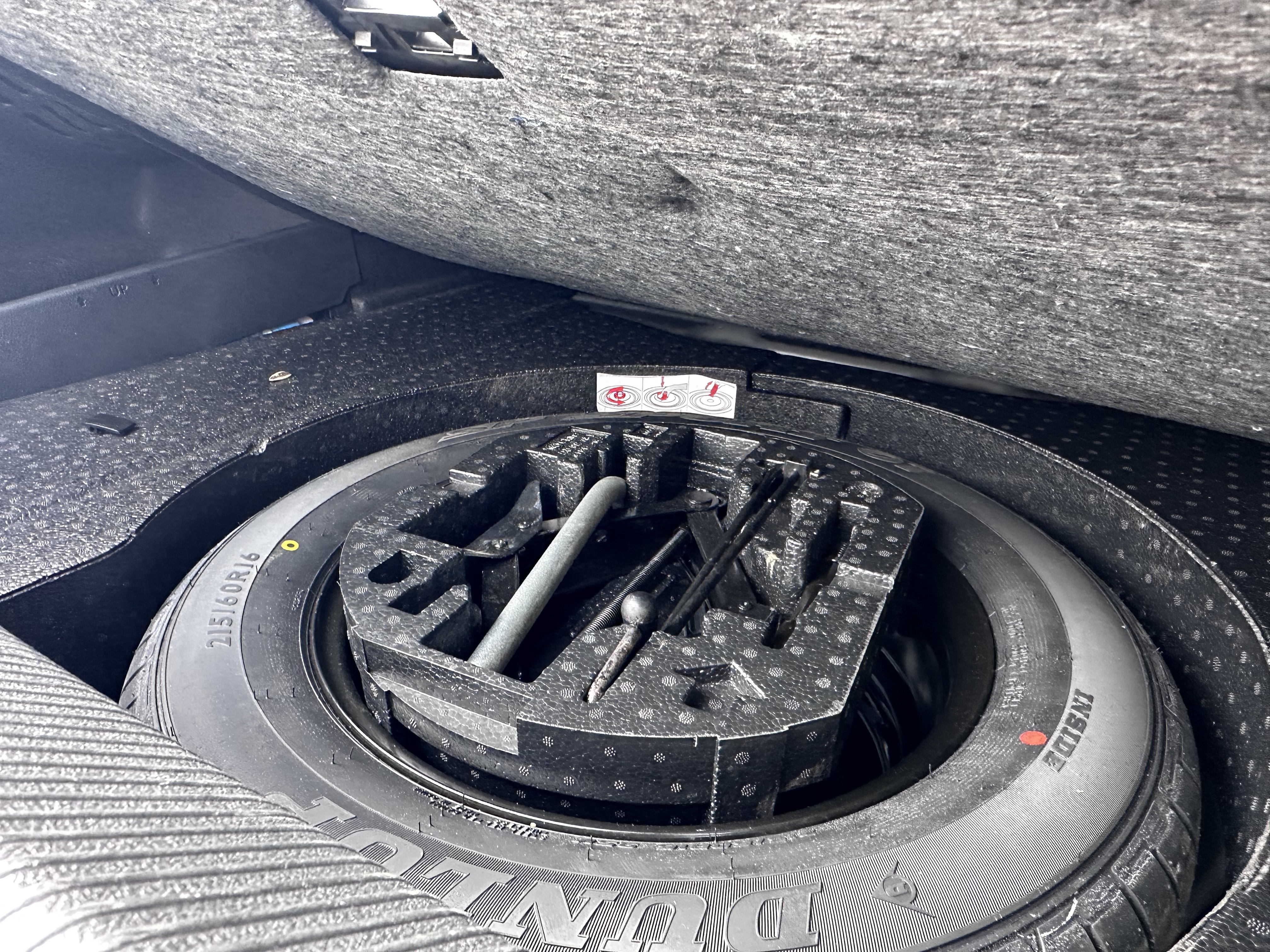 Volkswagen Passat 2018 car image #15