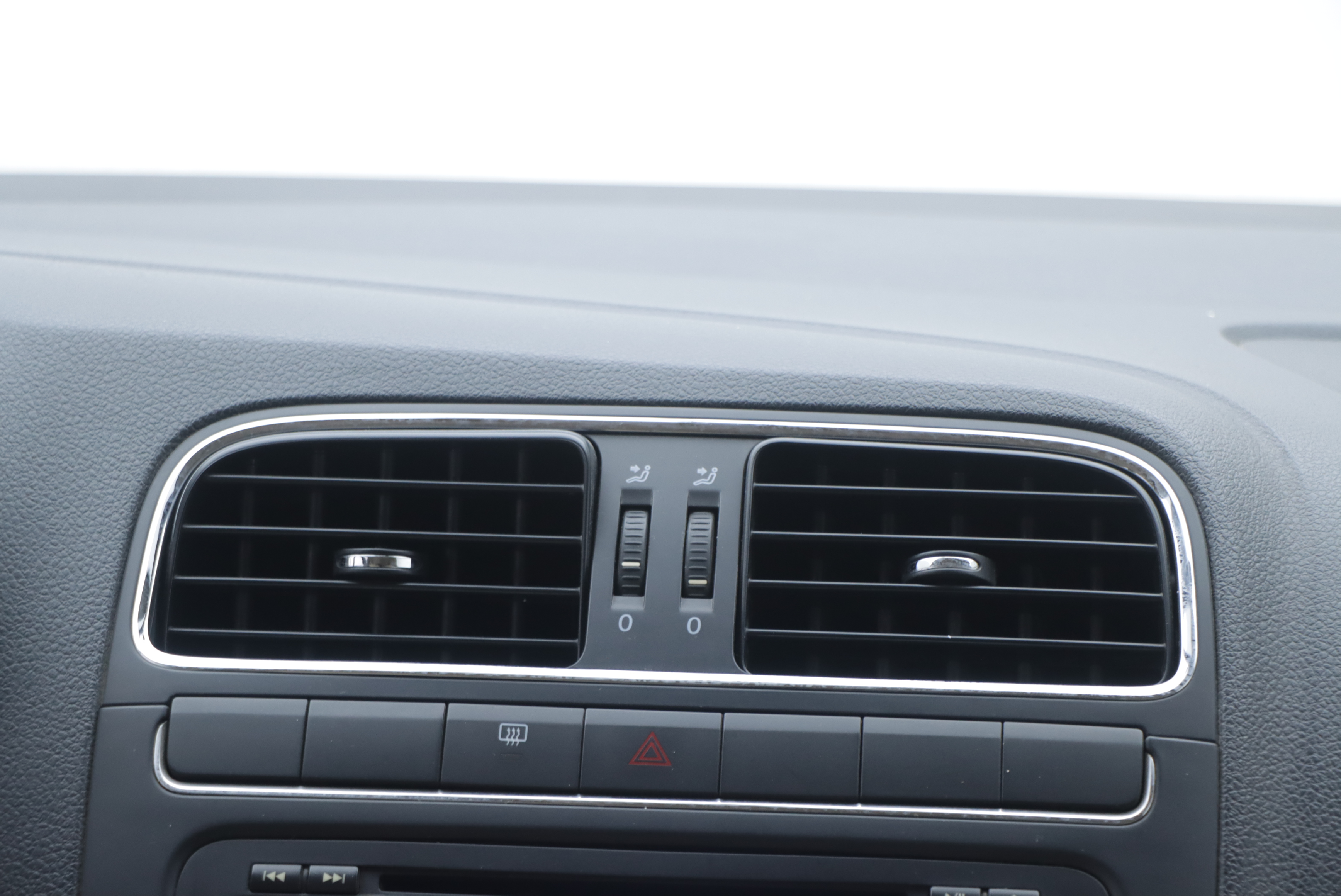 Polo 2014 #15 Polo 2014 car image #15