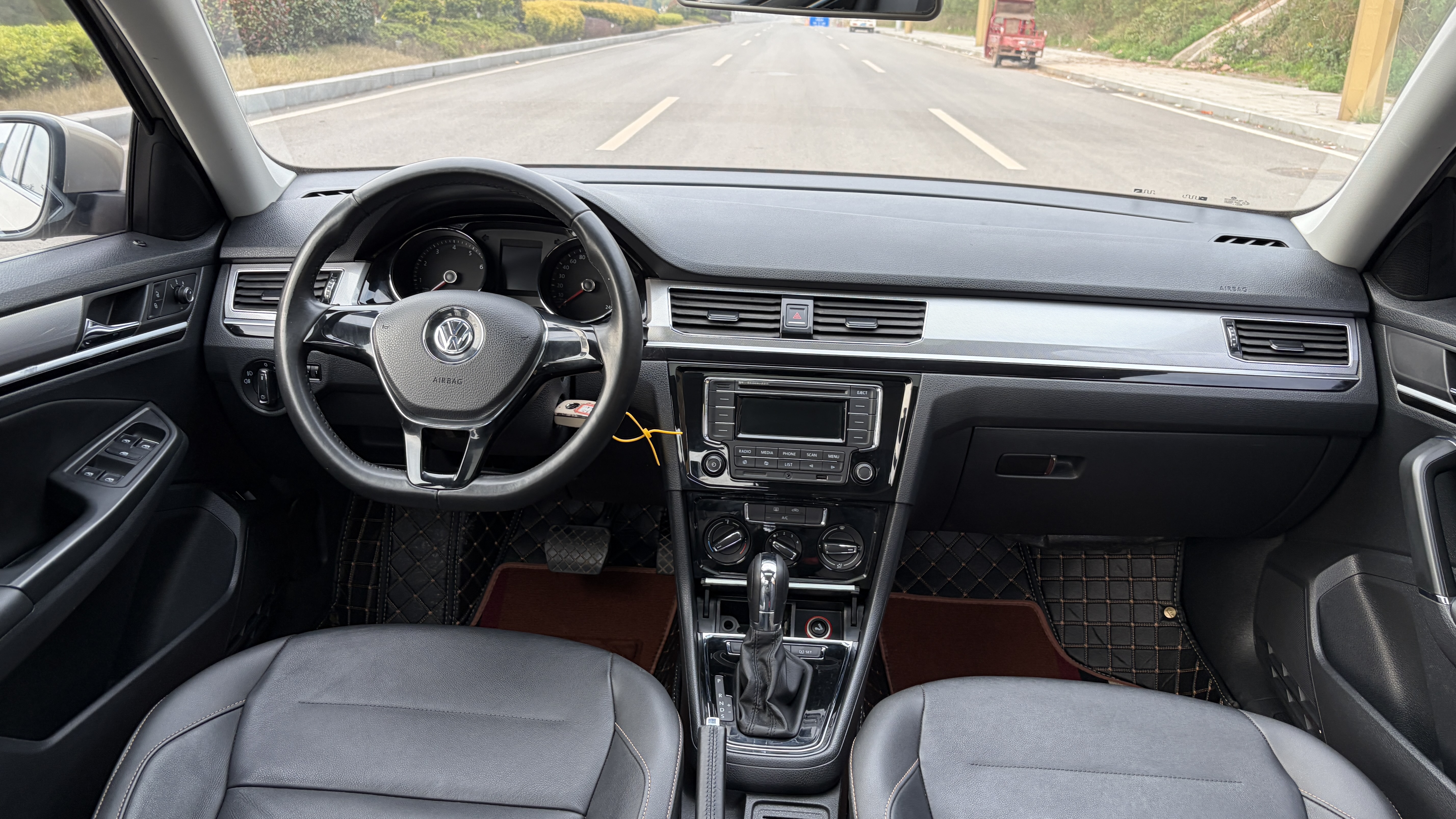 Volkswagen Bora 2017 immagine di auto #15