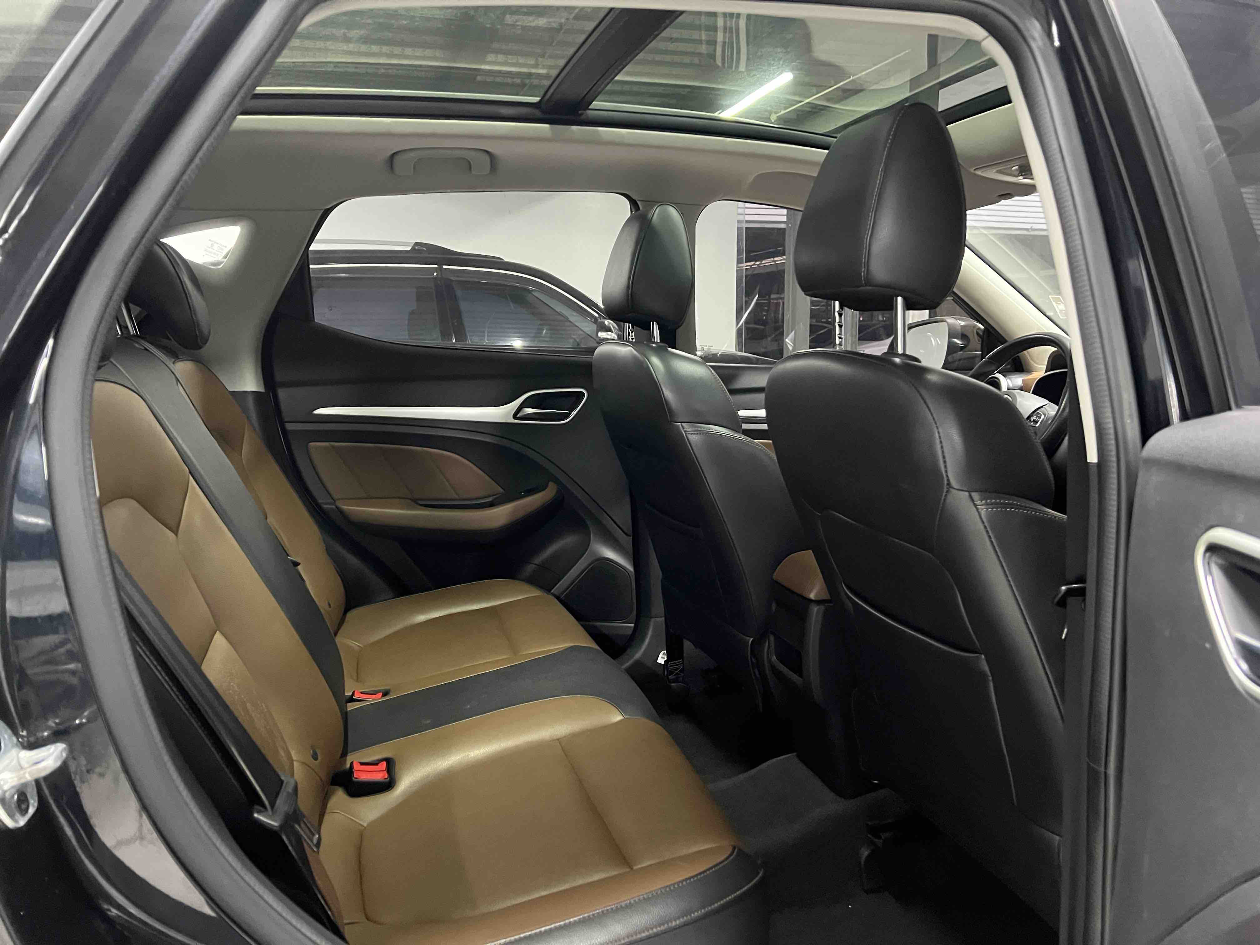 MG ZS 2018 #15 MG ZS 2018 car image #15