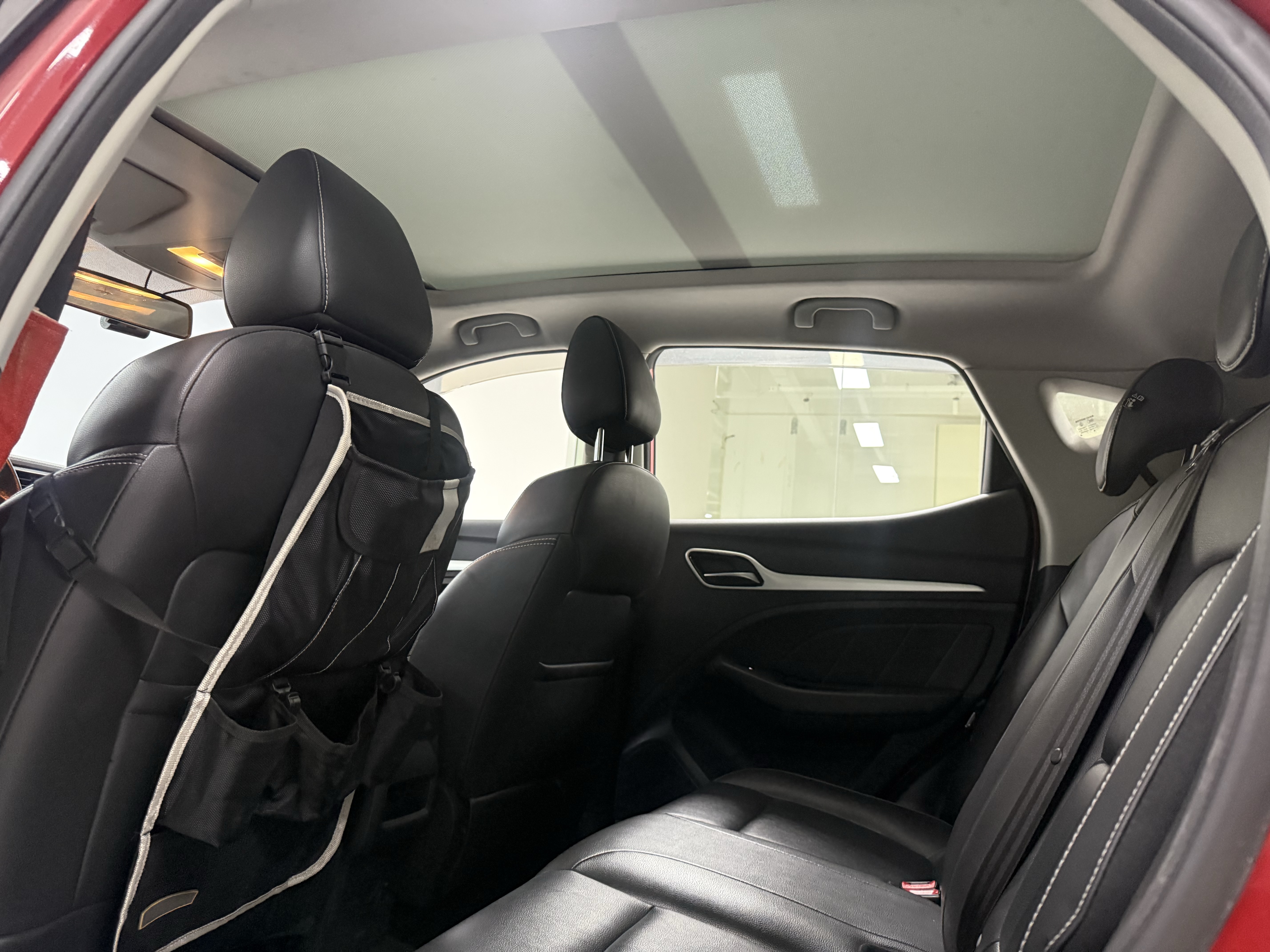 MG ZS 2017 car image #15