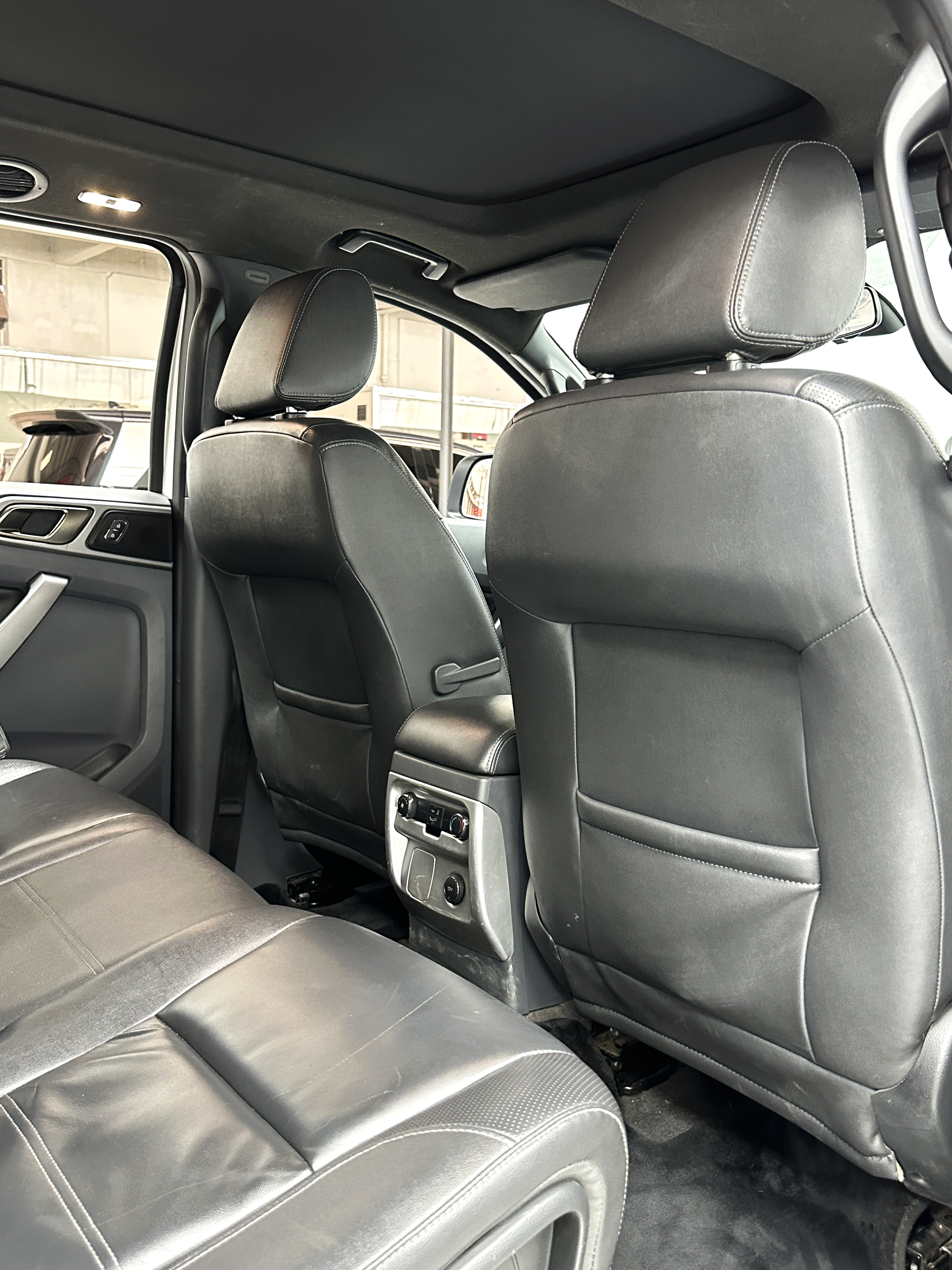 Ford Everest 2018 car image #15