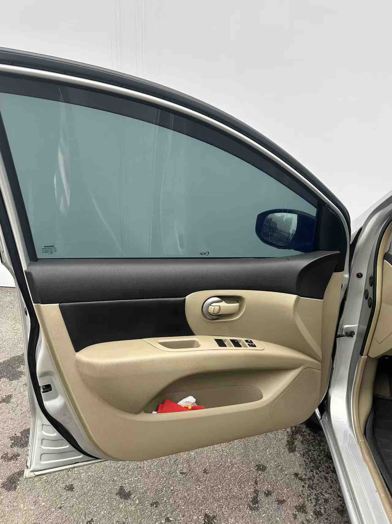 Nissan Livina 2017 imagem de carro #15