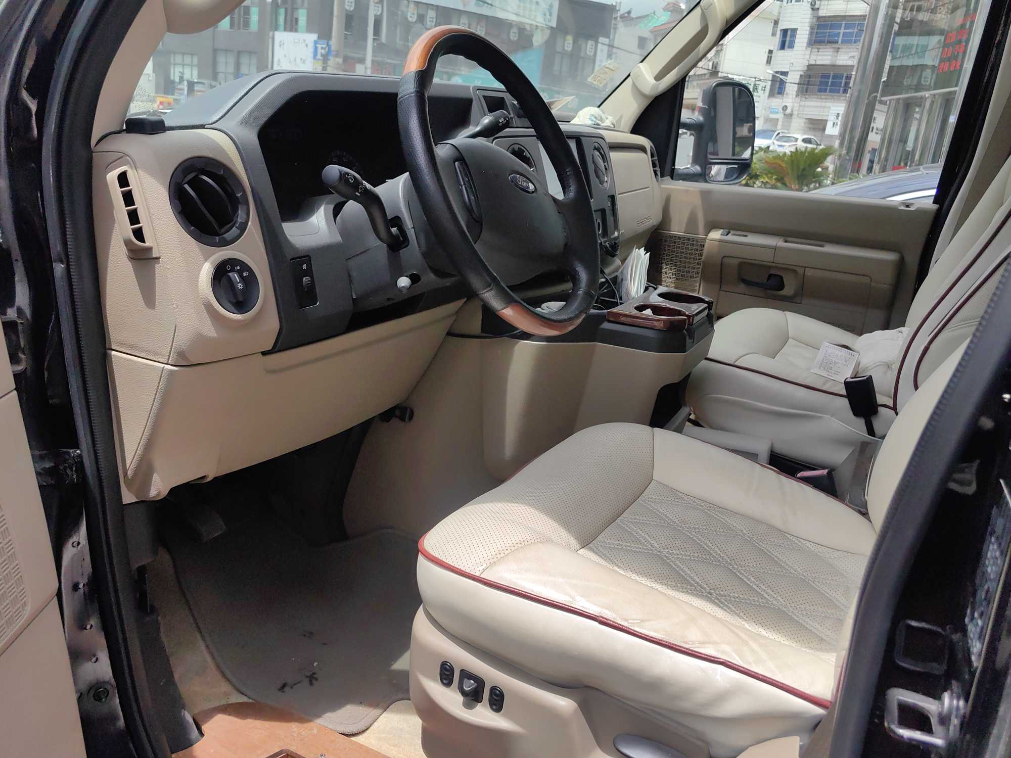 Ford E350 2009 #15 Ford E350 2009 car image #15