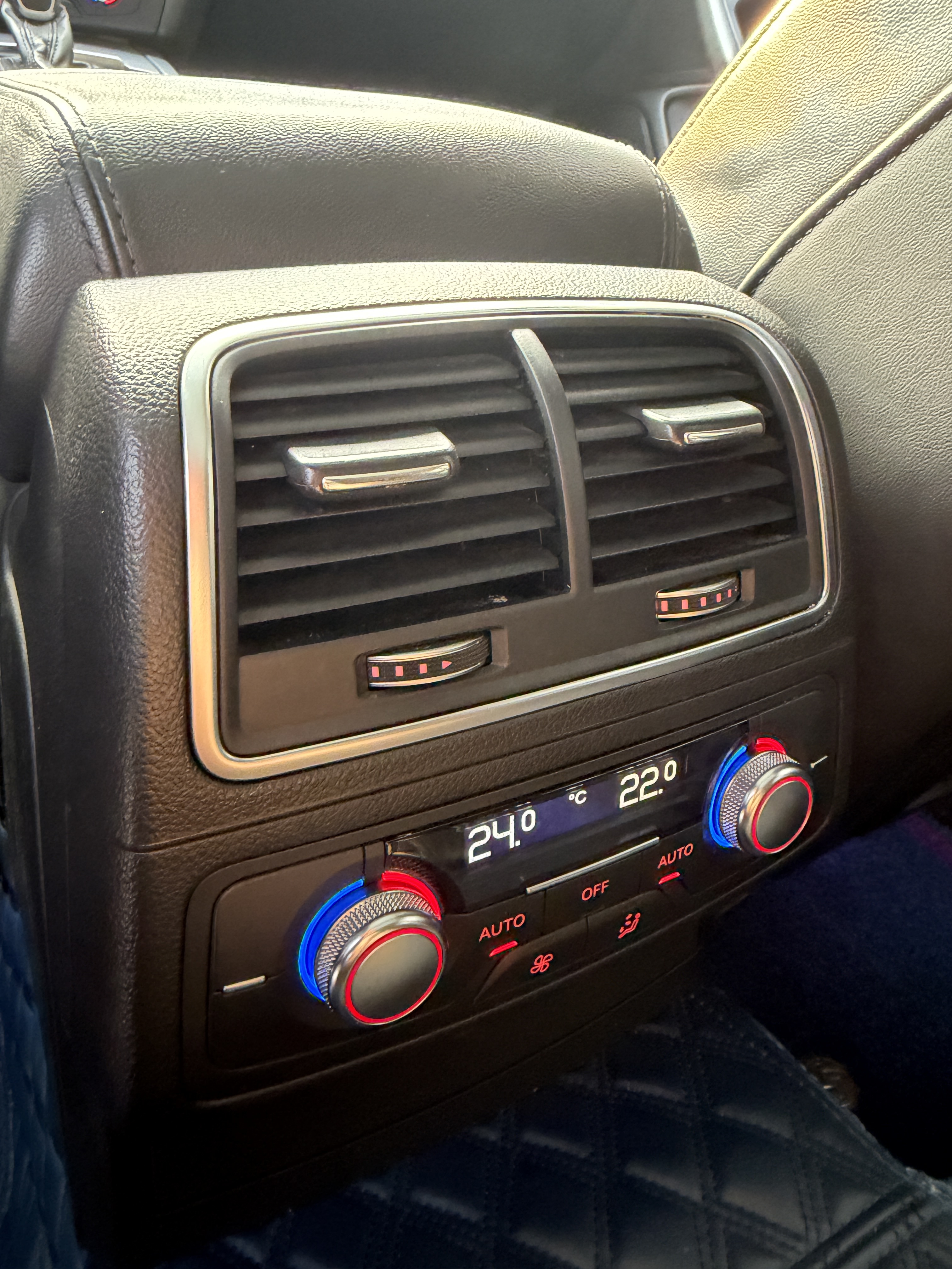 Audi A6 (Imported) 2018 #15 Audi A6 (Imported) 2018 car image #15