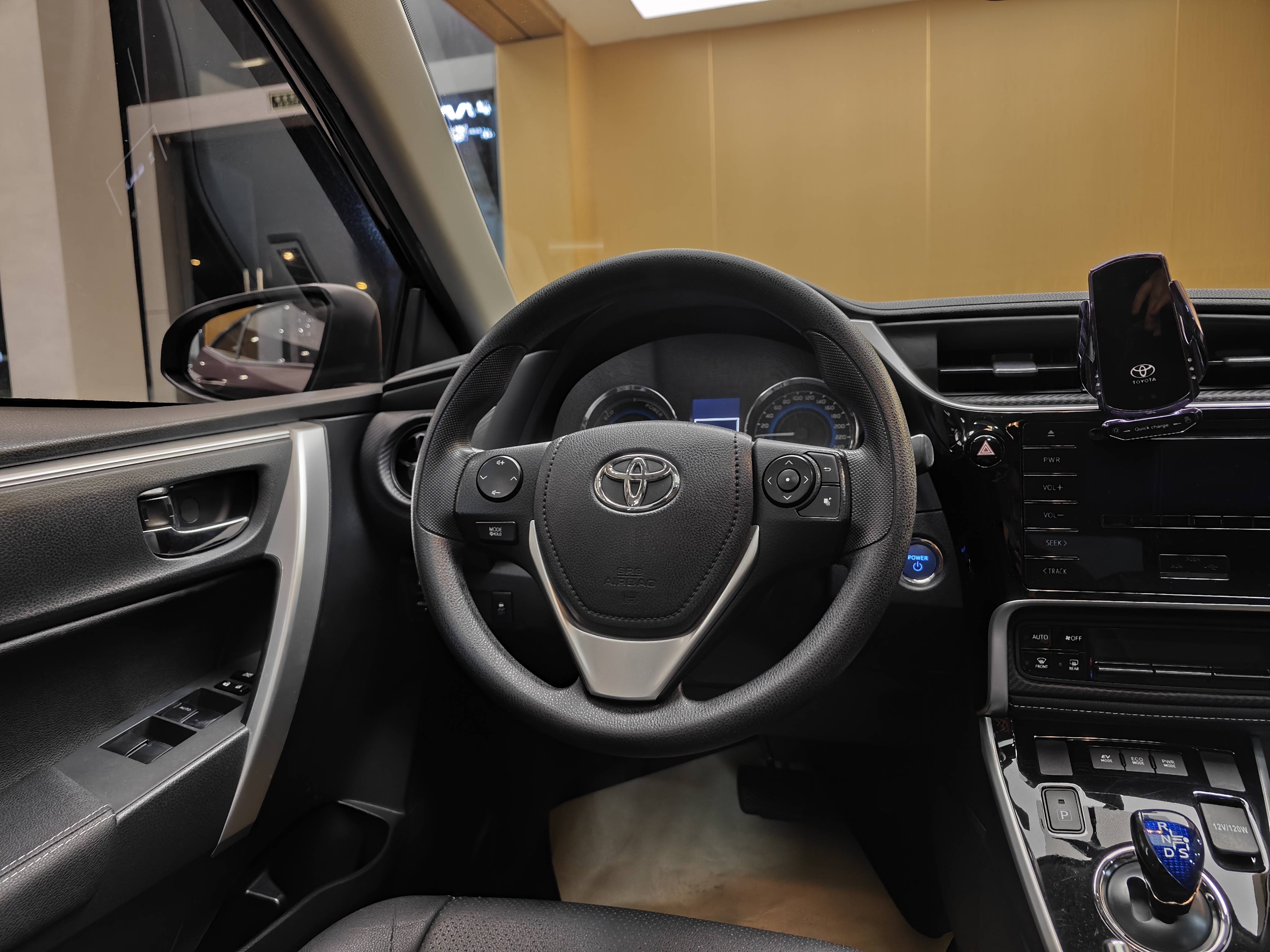 2018 #15 2018 car image #15