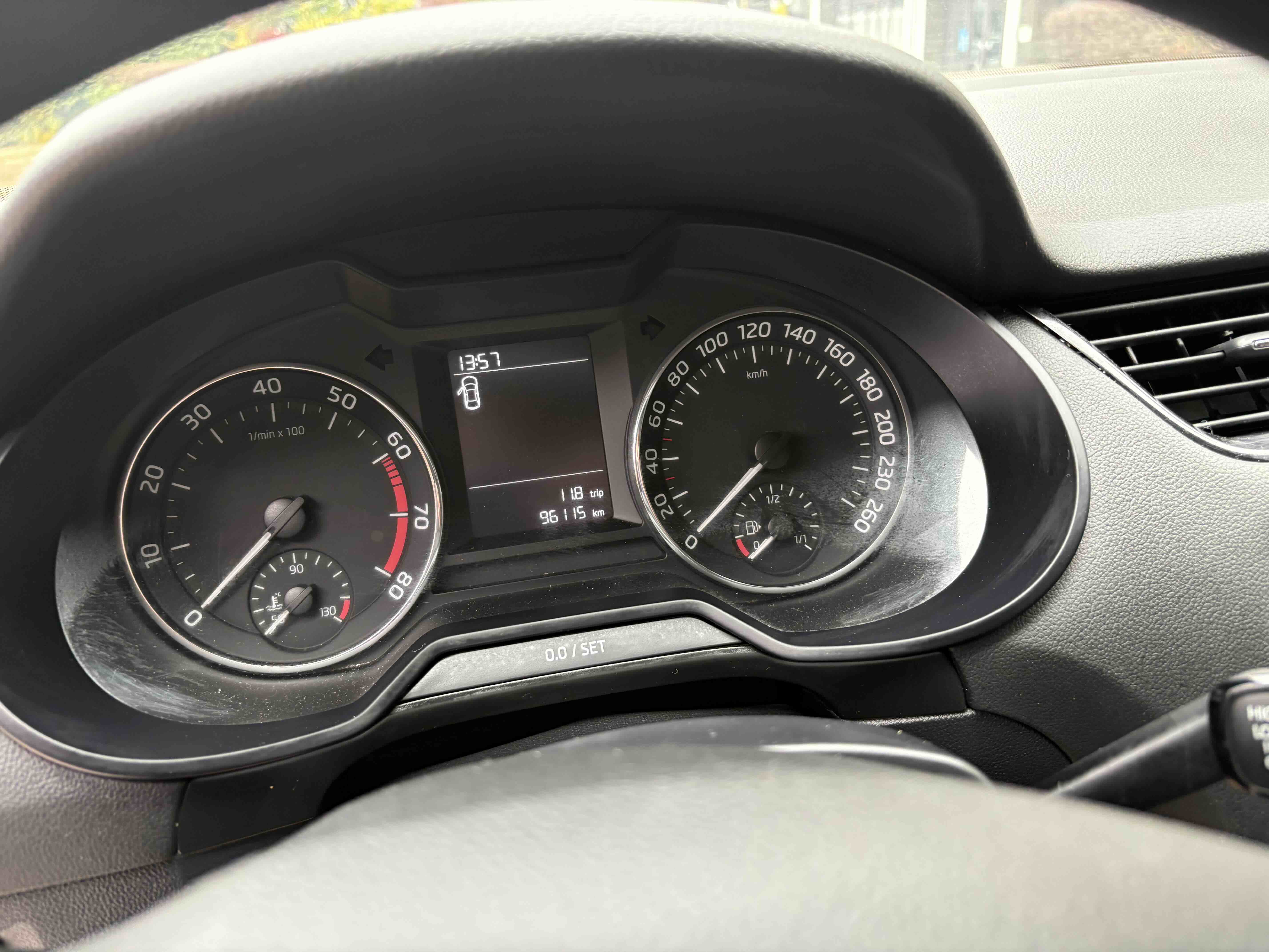Skoda Octavia 2017 car image #15