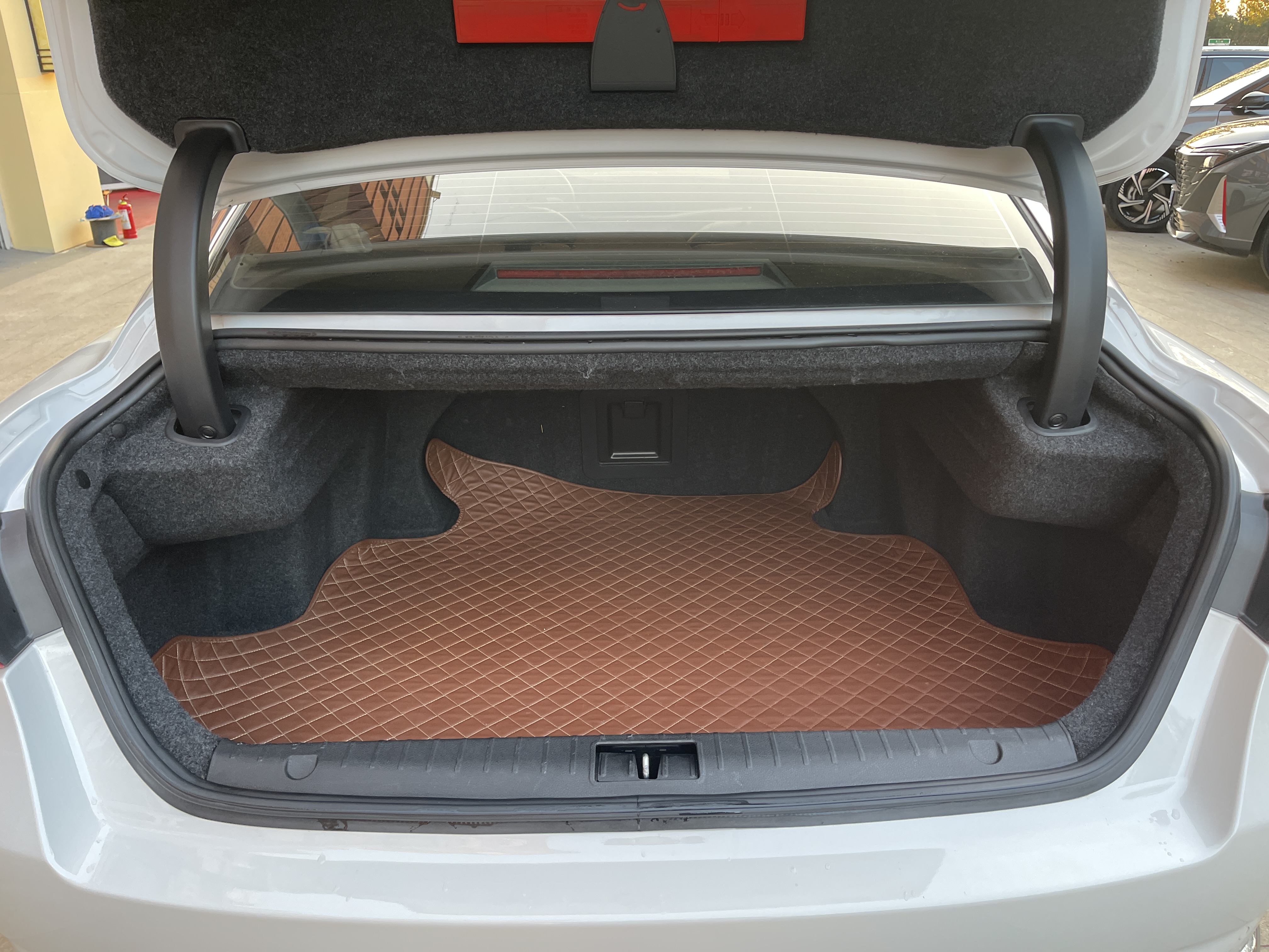 GEELY Ulion 2018 #15 GEELY Ulion 2018 imagem de carro #15