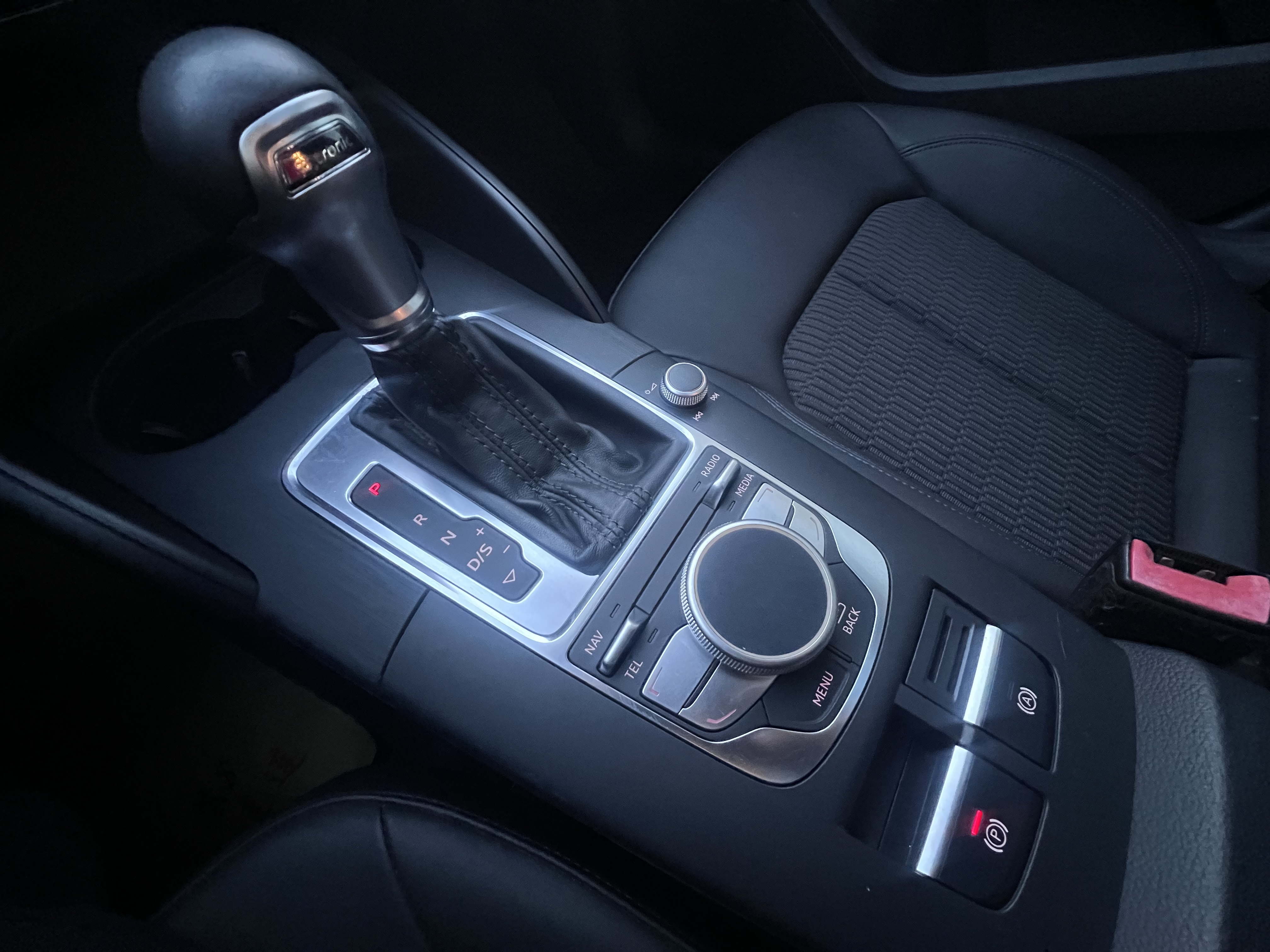 Audi A3 (Imported) 2014 #15 Audi A3 (Imported) 2014 car image #15