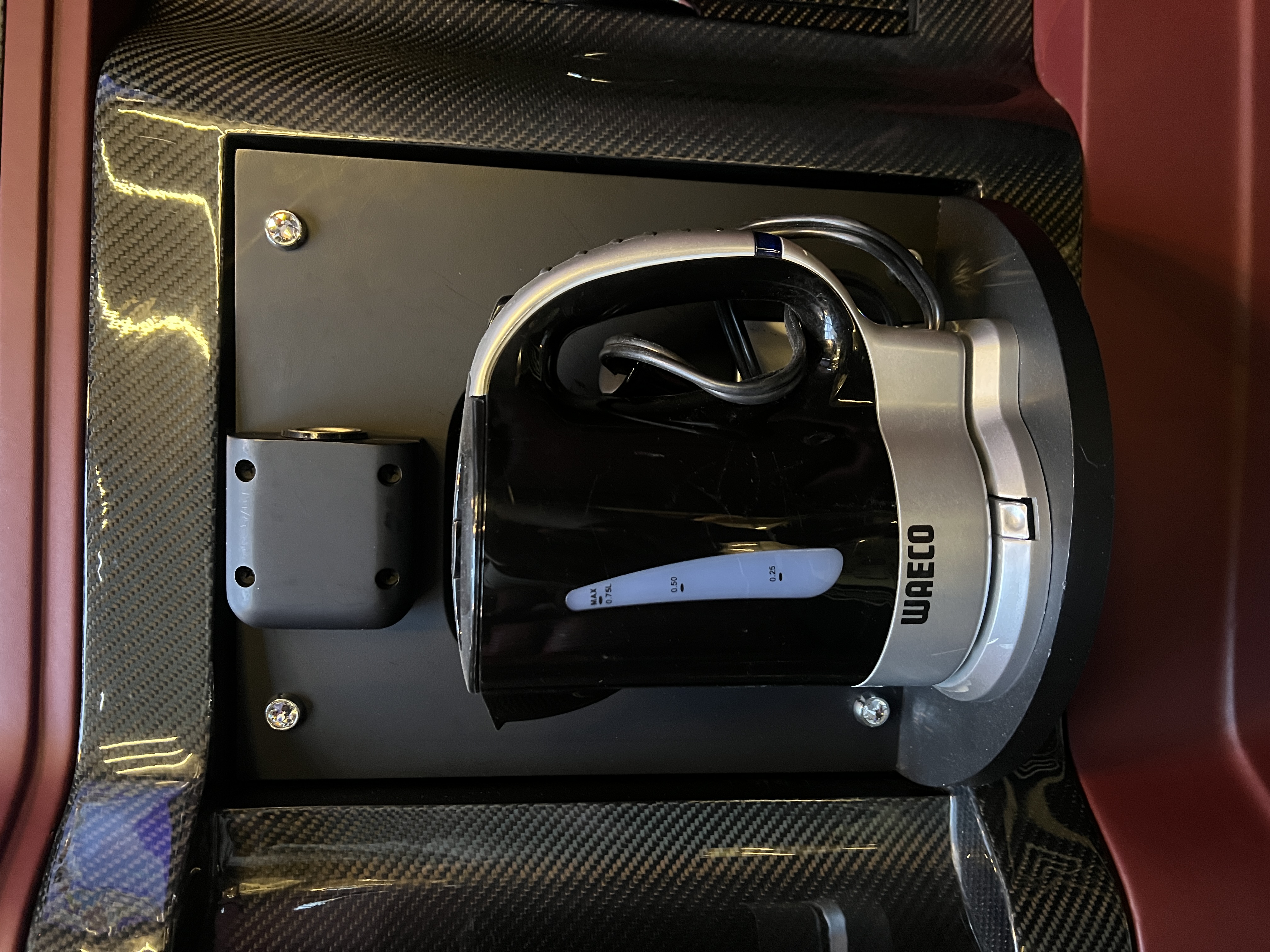 Volkswagen Caravelle 2018 #15 Volkswagen Caravelle 2018 car image #15