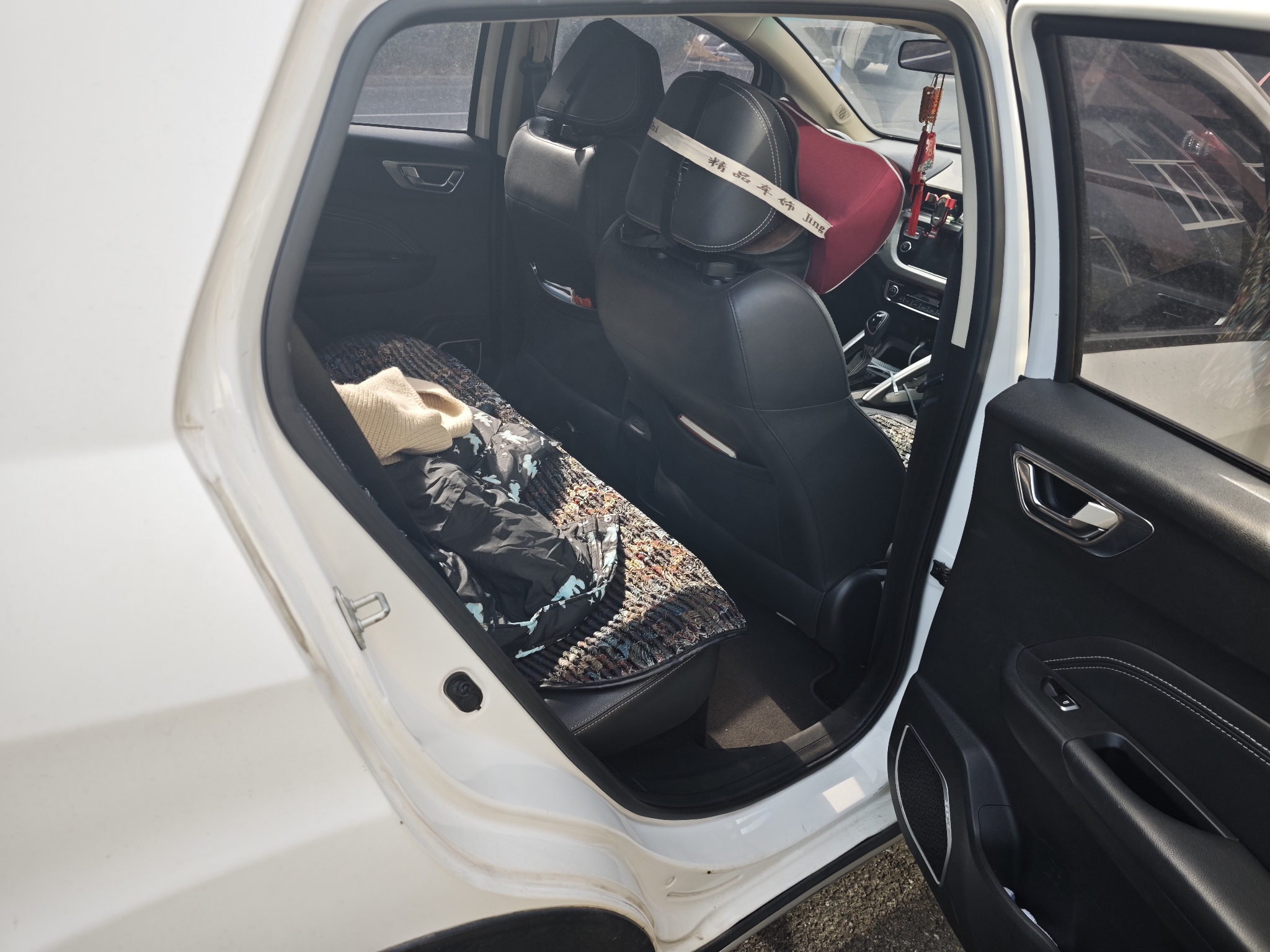 Vision X3 2018 immagine di auto #15