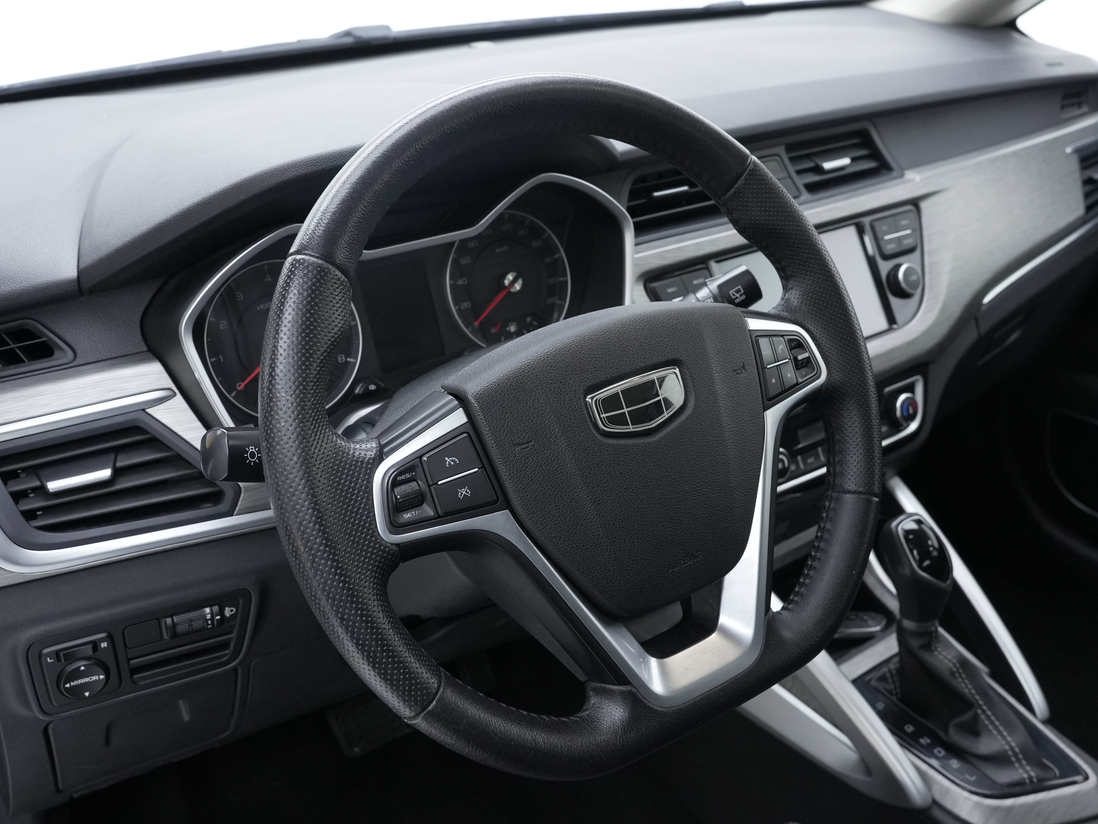 GEELY Vision X3 2019 car image #15