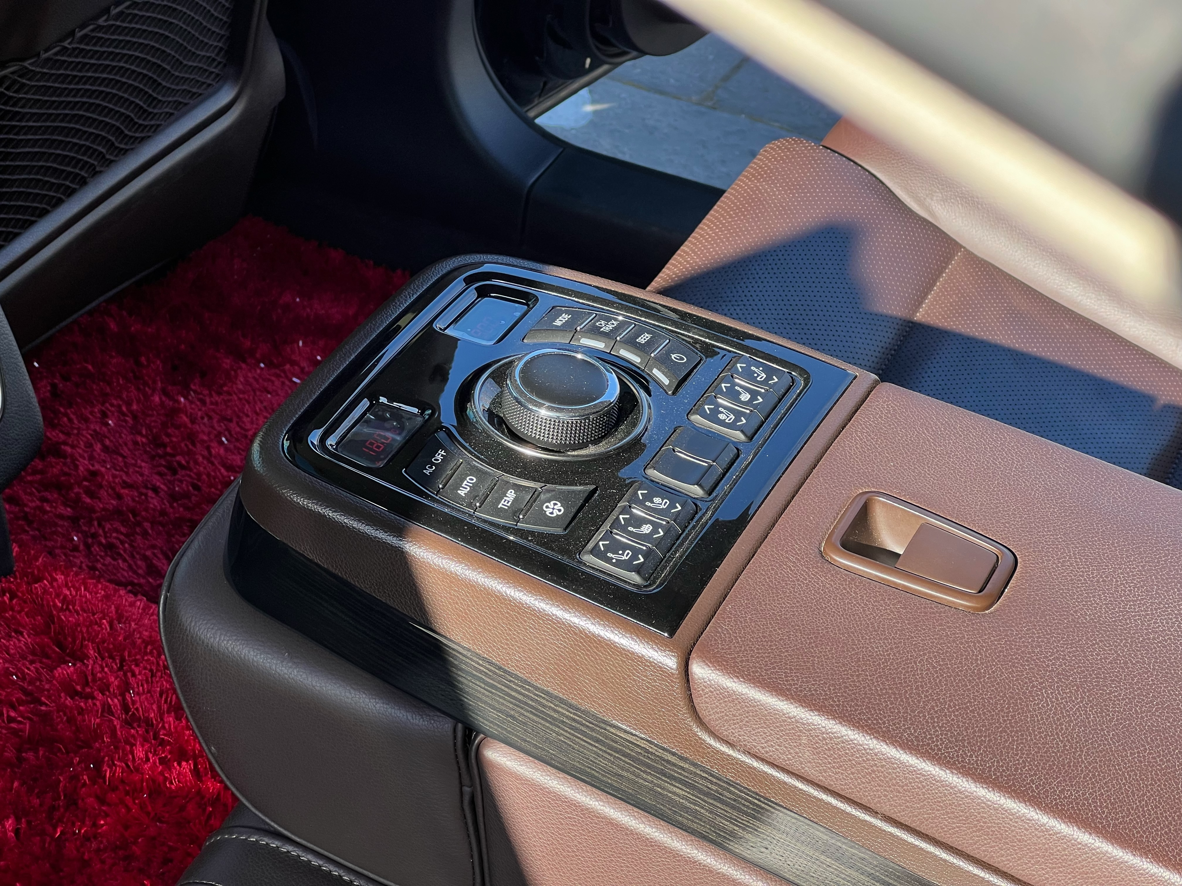 HongQi H7 2018 car image #15