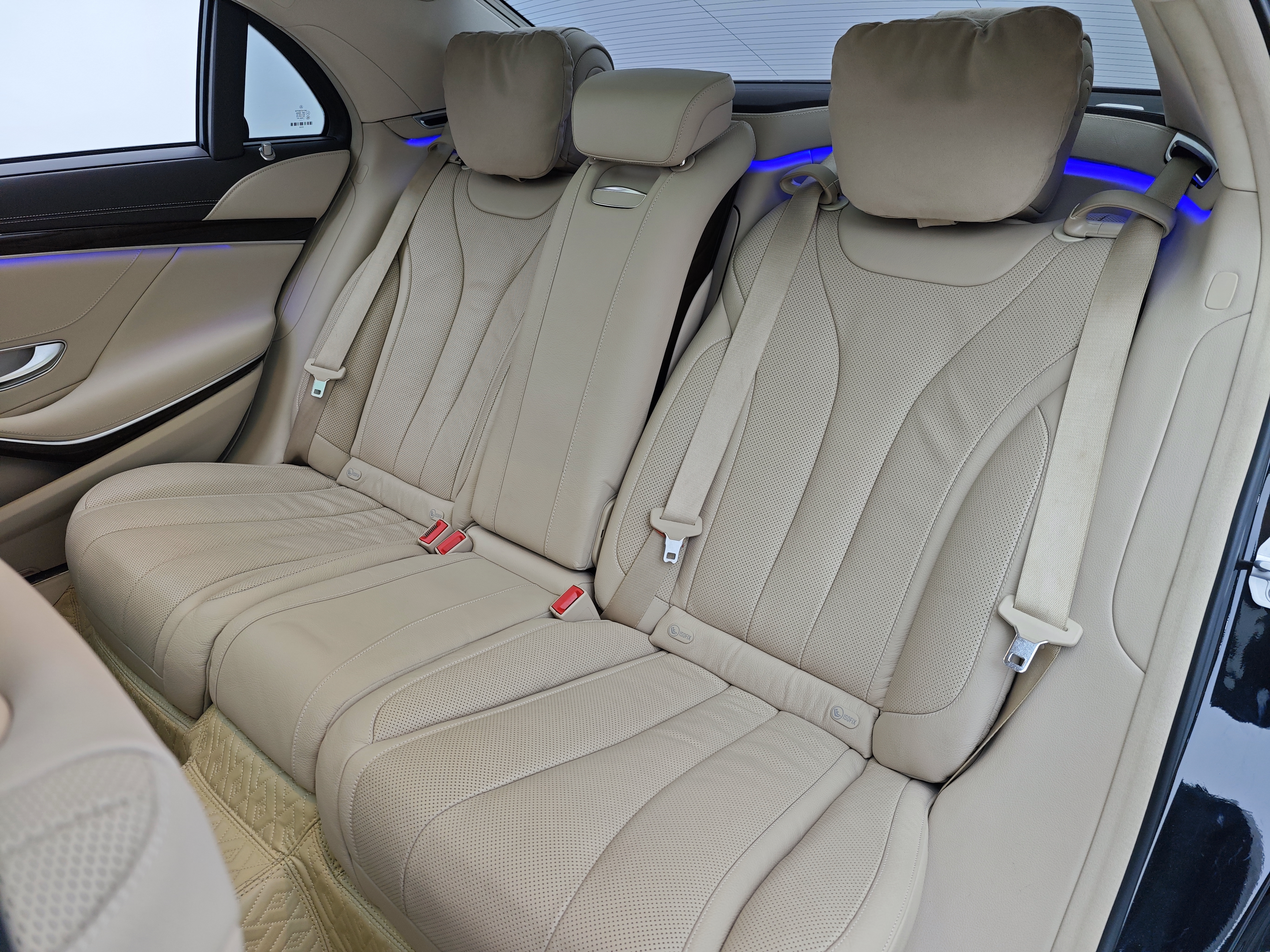 Mercedes-Benz S Class 2018 immagine di auto #15