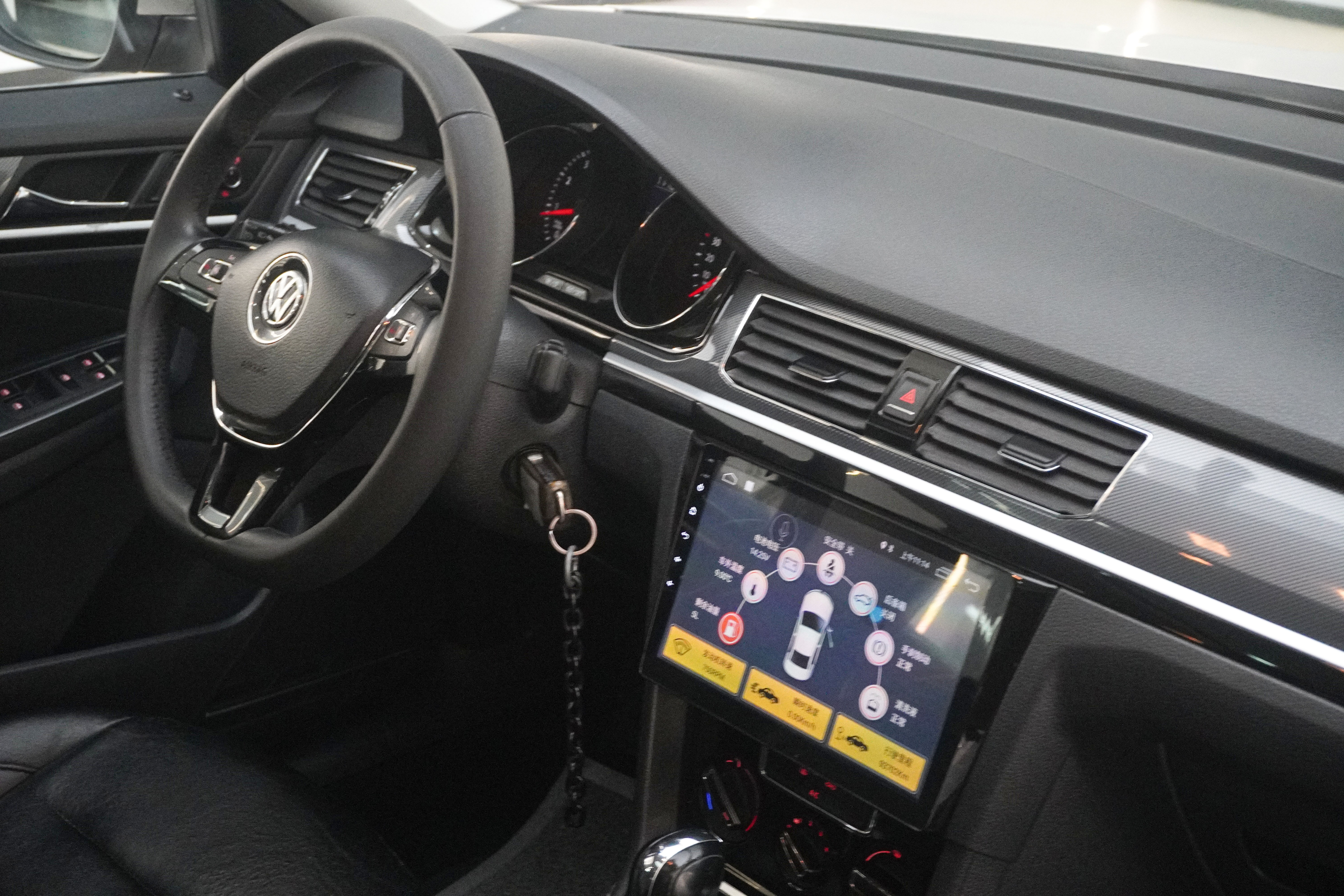 Volkswagen C-Trek 2018 immagine di auto #15