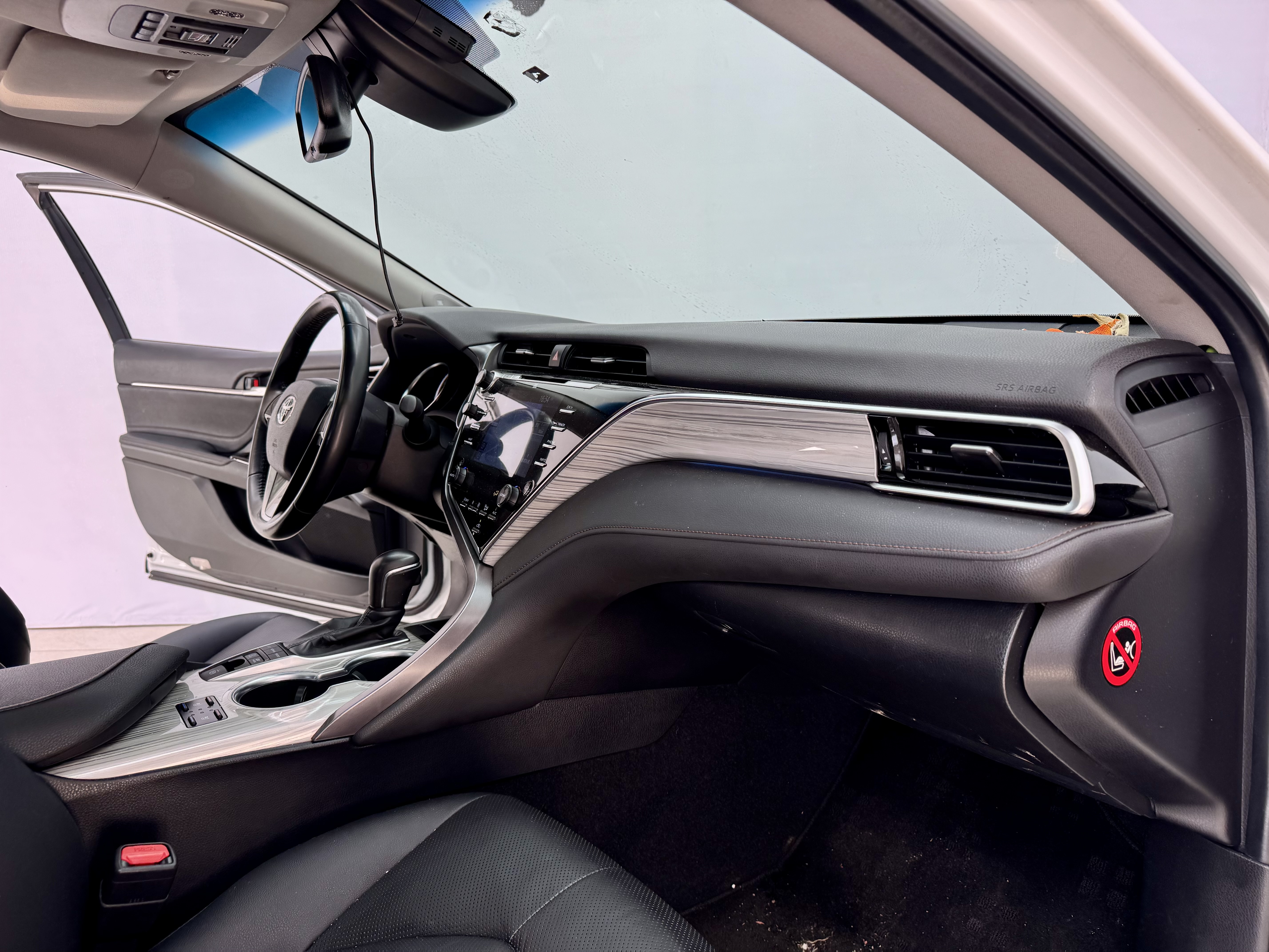 Toyota Camry 2018 car image #15