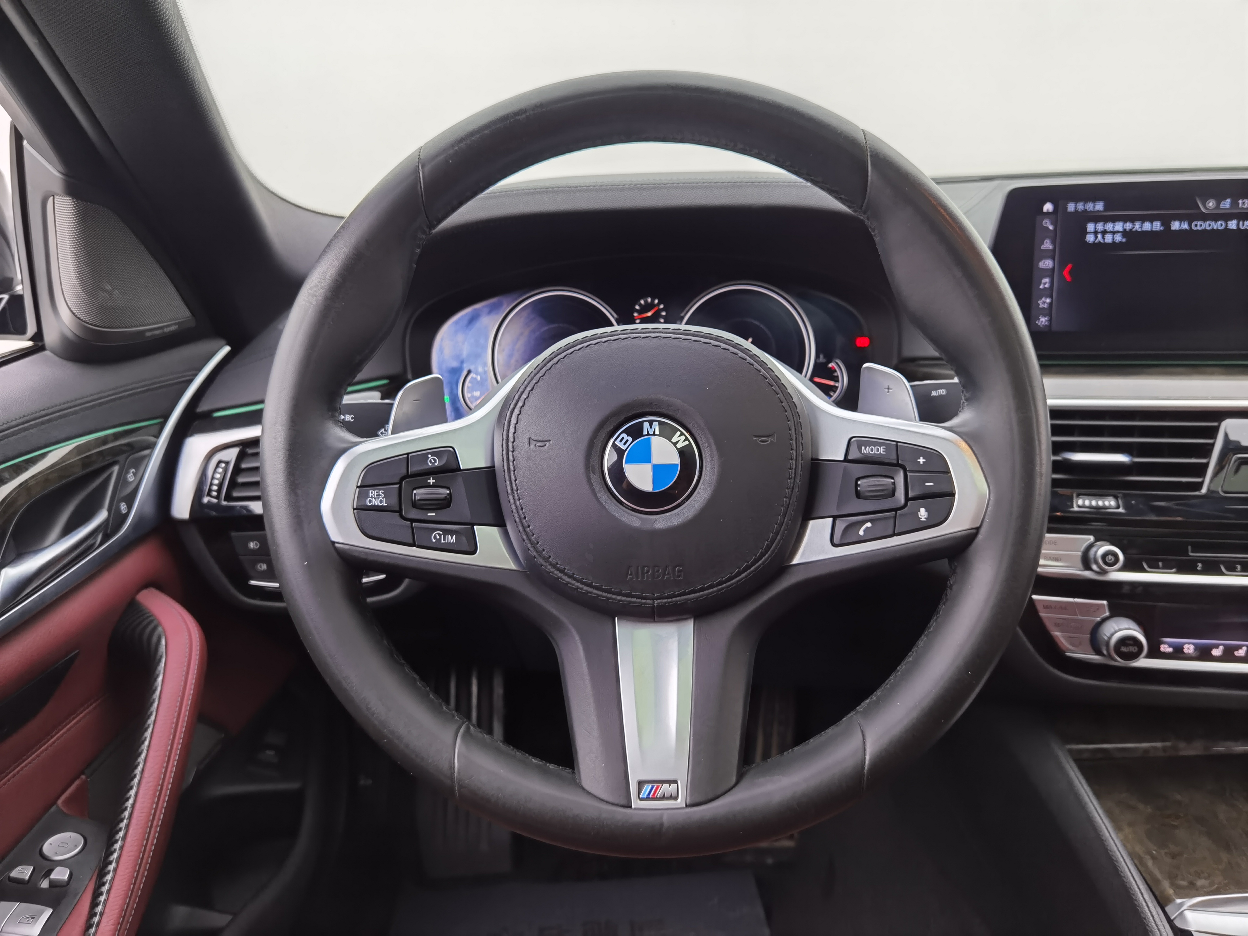 BMW 5 Series 2018 #15 BMW 5 Series 2018 car image #15