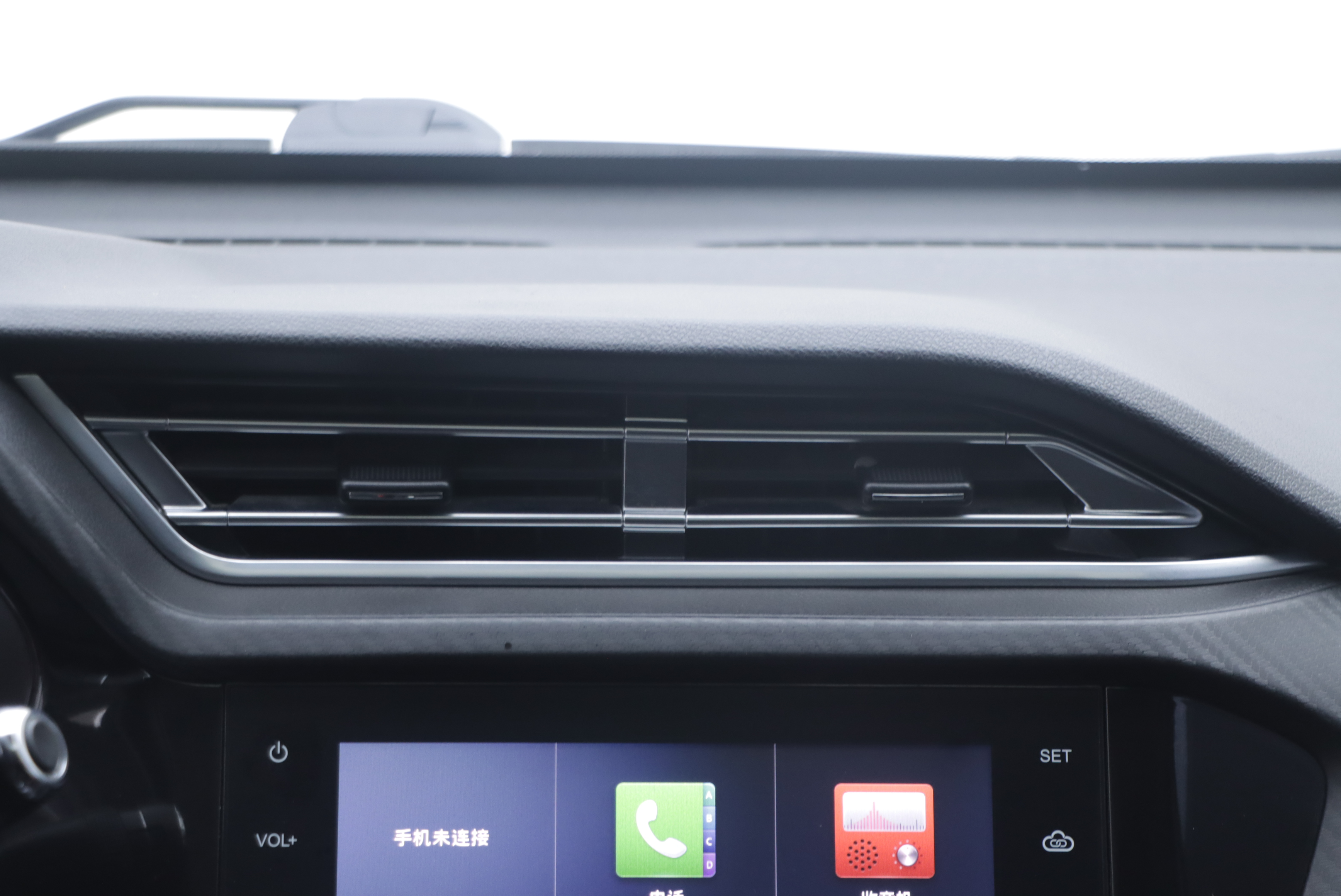 Chery Tiggo 3x 2018 immagine di auto #15