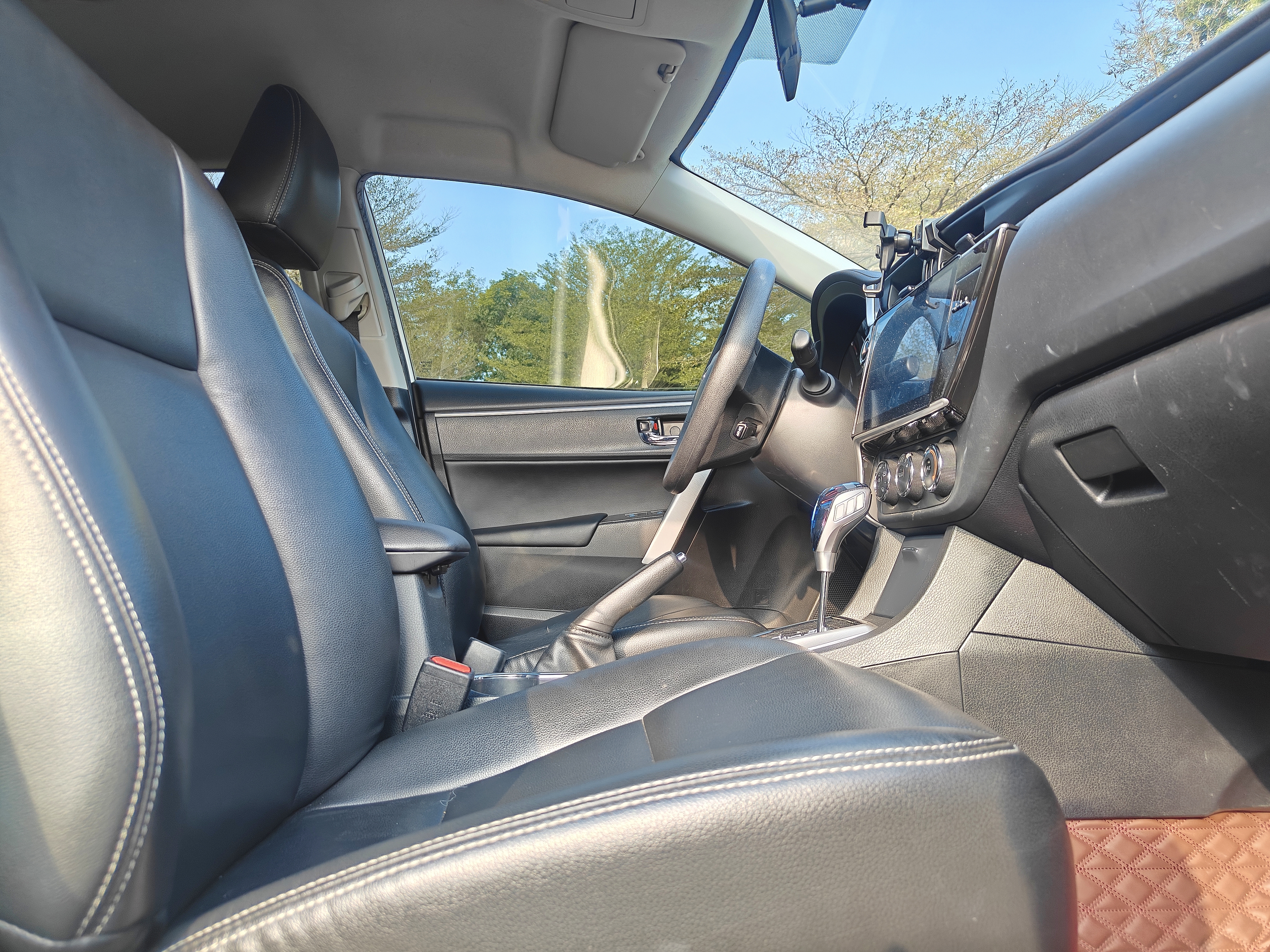 Toyota Corolla 2019 #15 Toyota Corolla 2019 car image #15