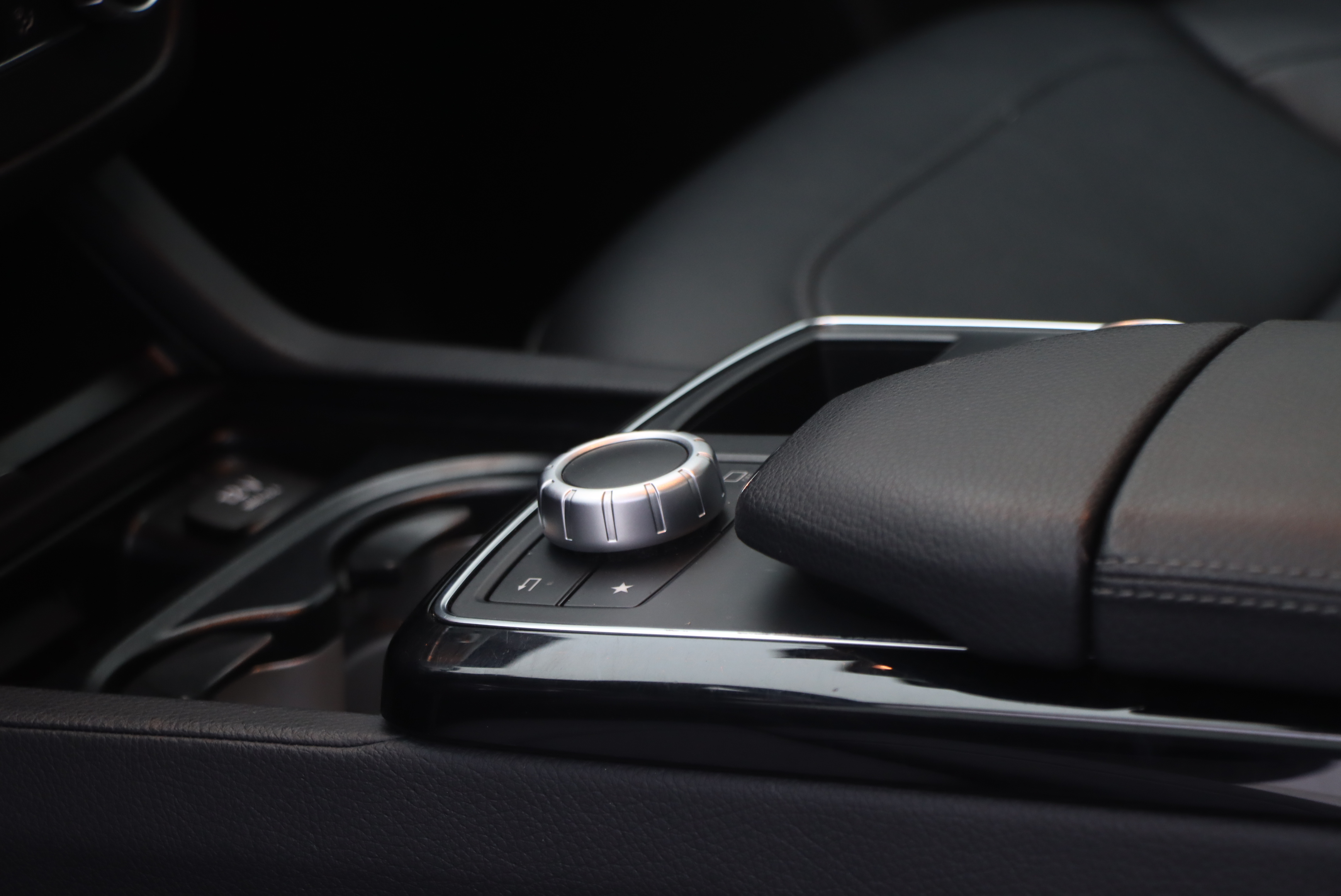 Mercedes-Benz GLE Coupe 2019 #15 Mercedes-Benz GLE Coupe 2019 car image #15