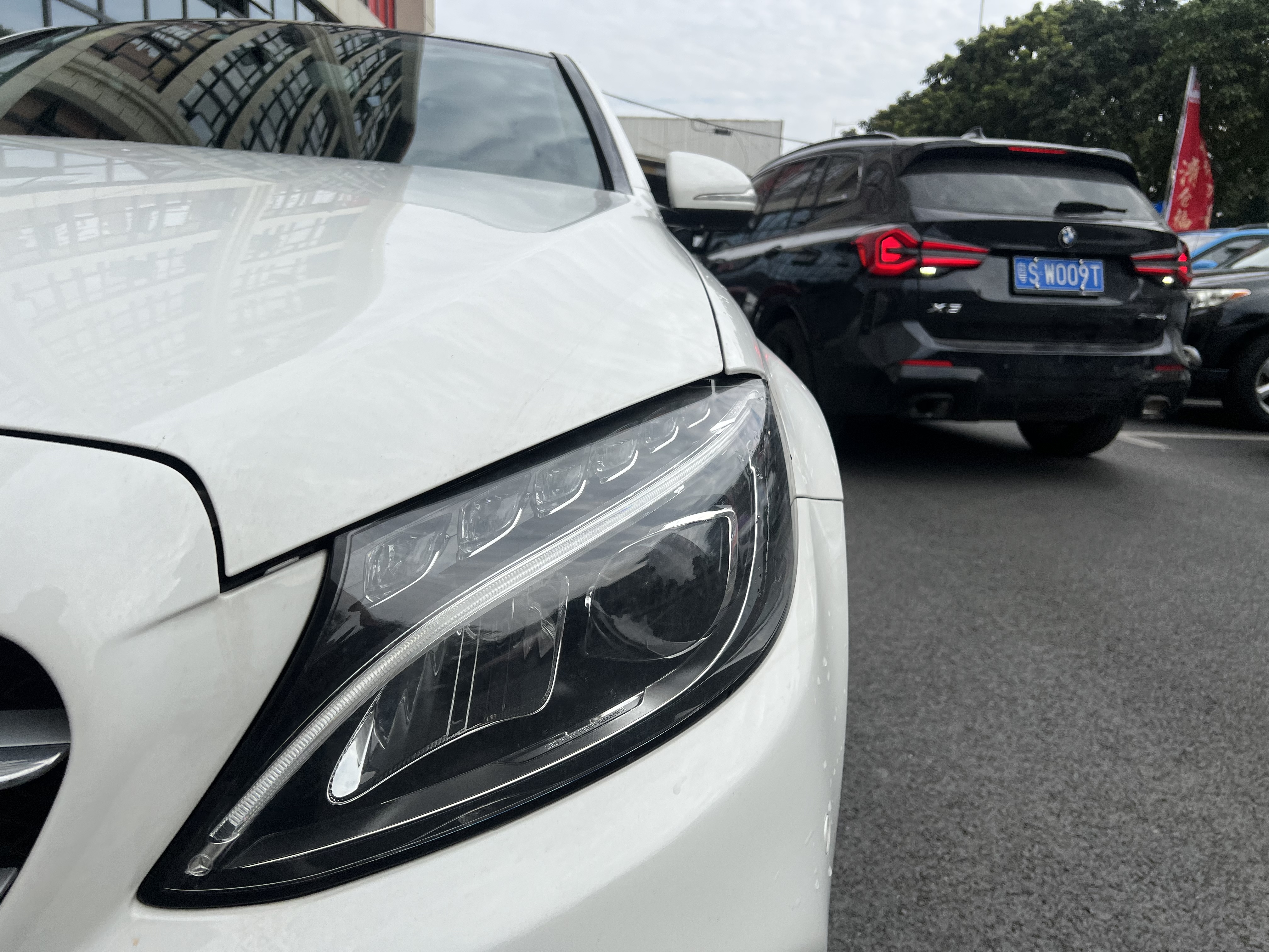 Mercedes-Benz C Class 2018 car image #15