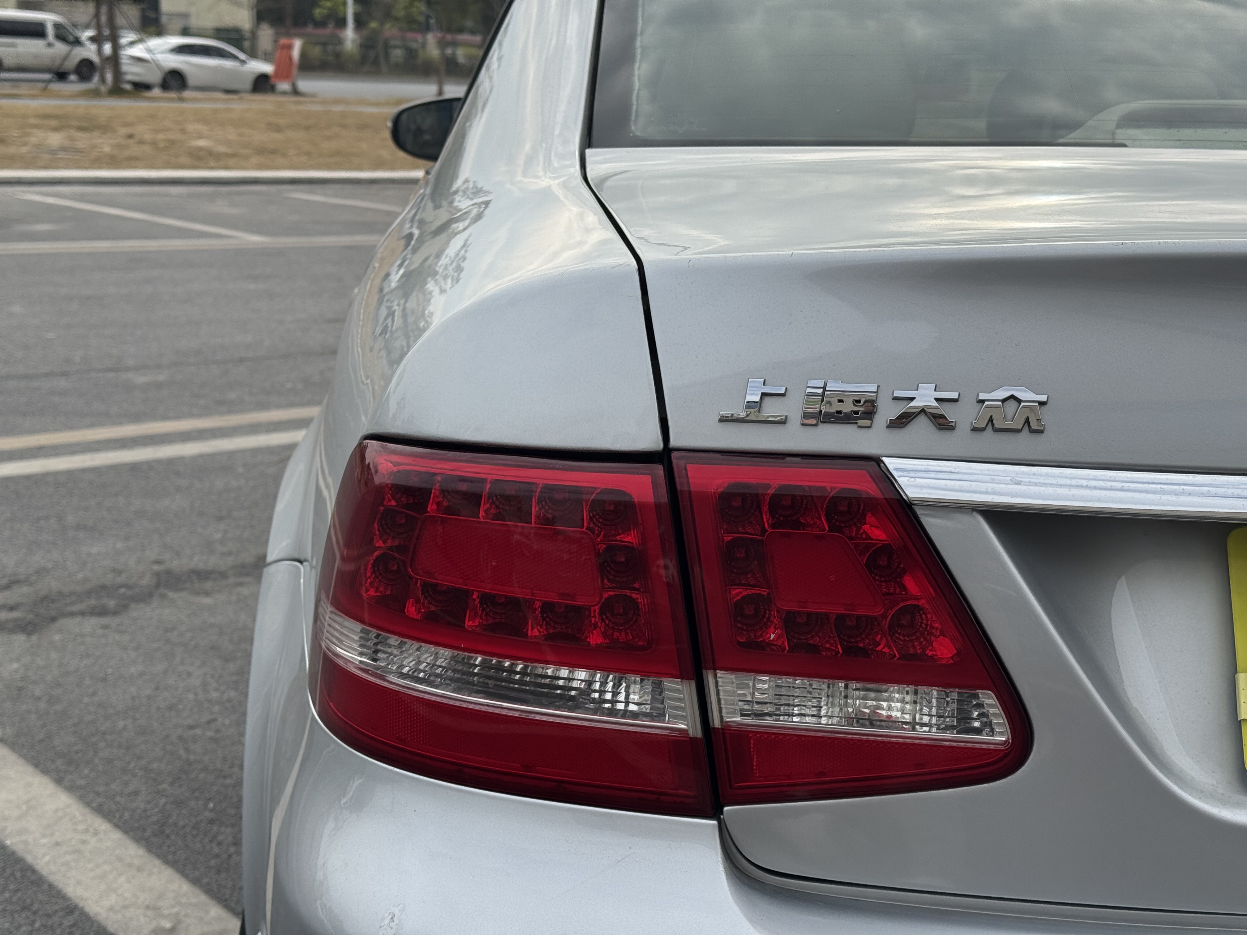 Volkswagen Passat Lingyu 2010 car image #15