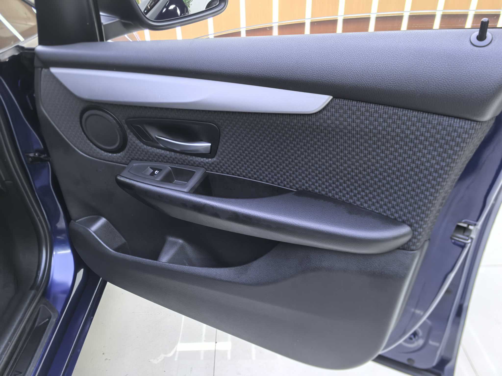 BMW 2 Series Tourer 2018 car image #15