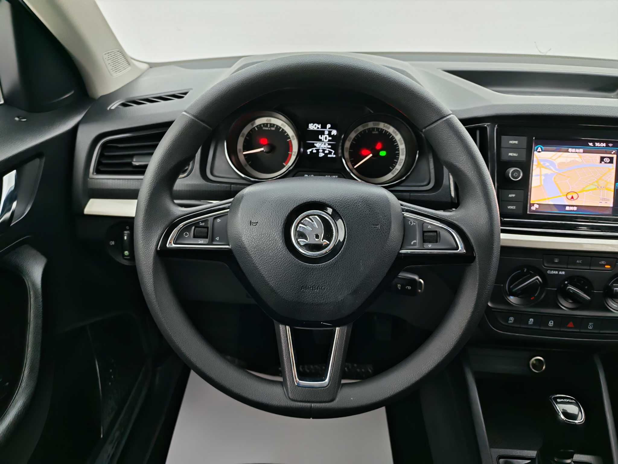 Skoda Kamiq 2019 car image #15