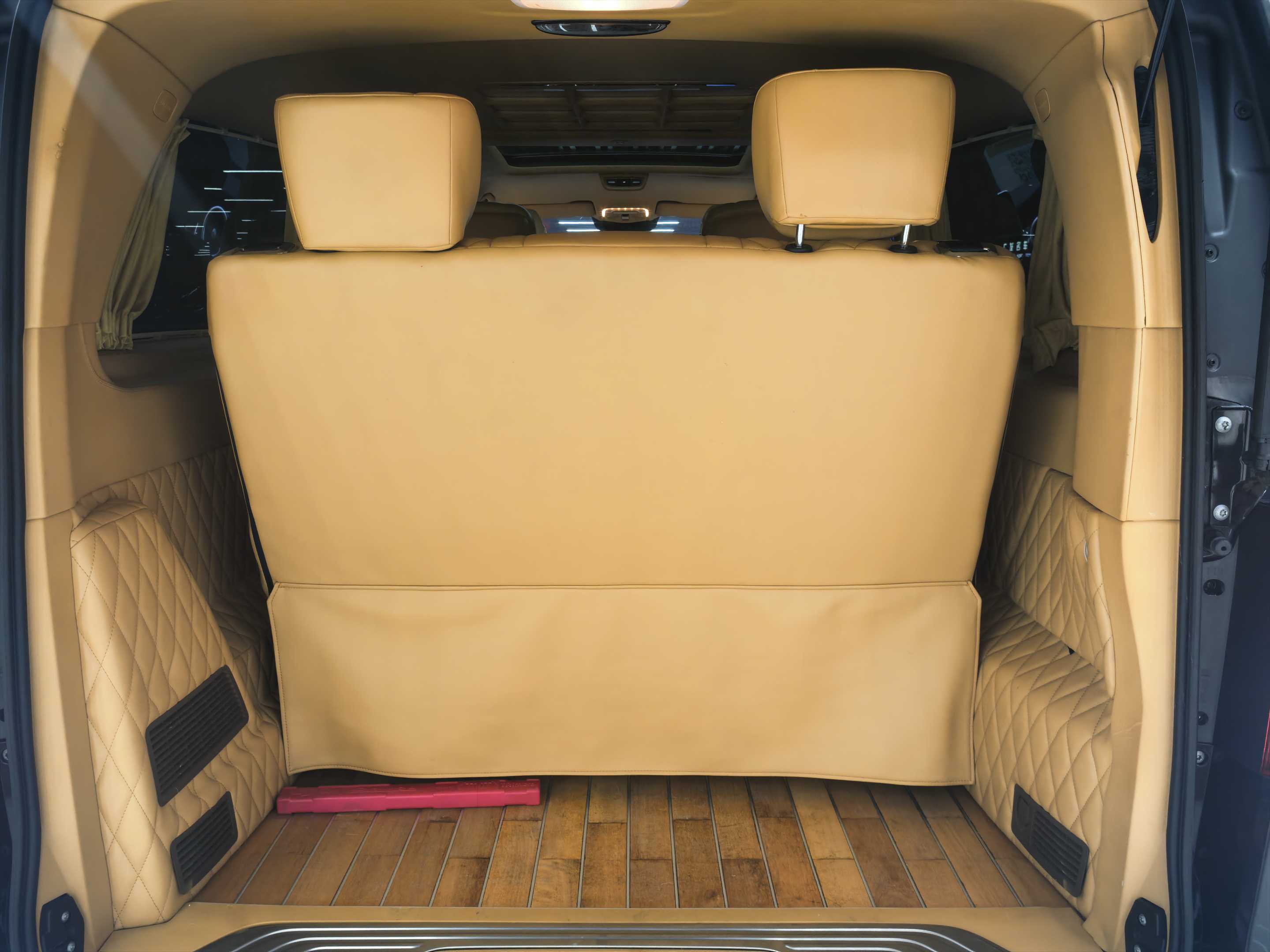 Mercedes-Benz V Class 2019 #15 Mercedes-Benz V Class 2019 car image #15