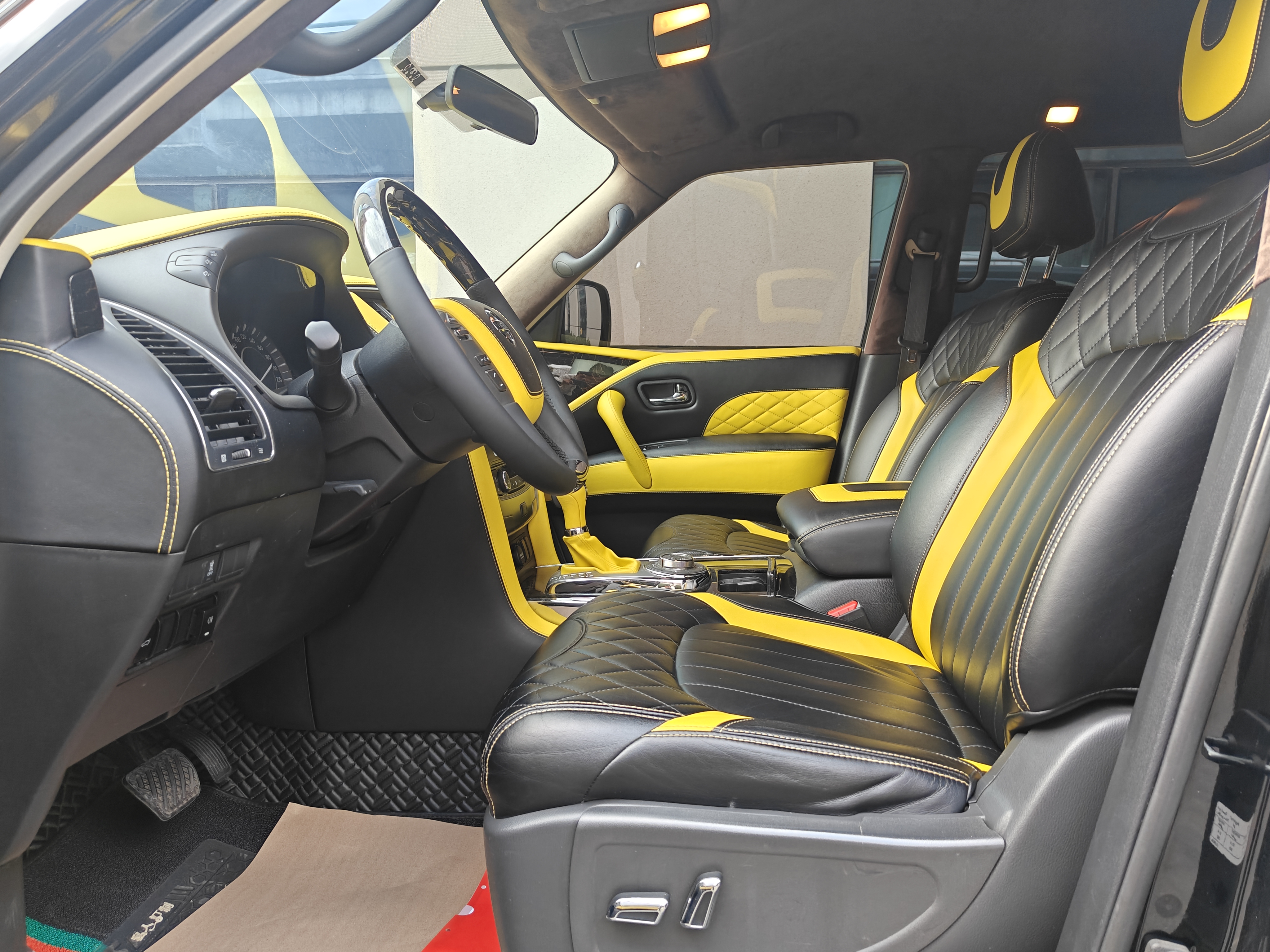Nissan 2020 car image #15