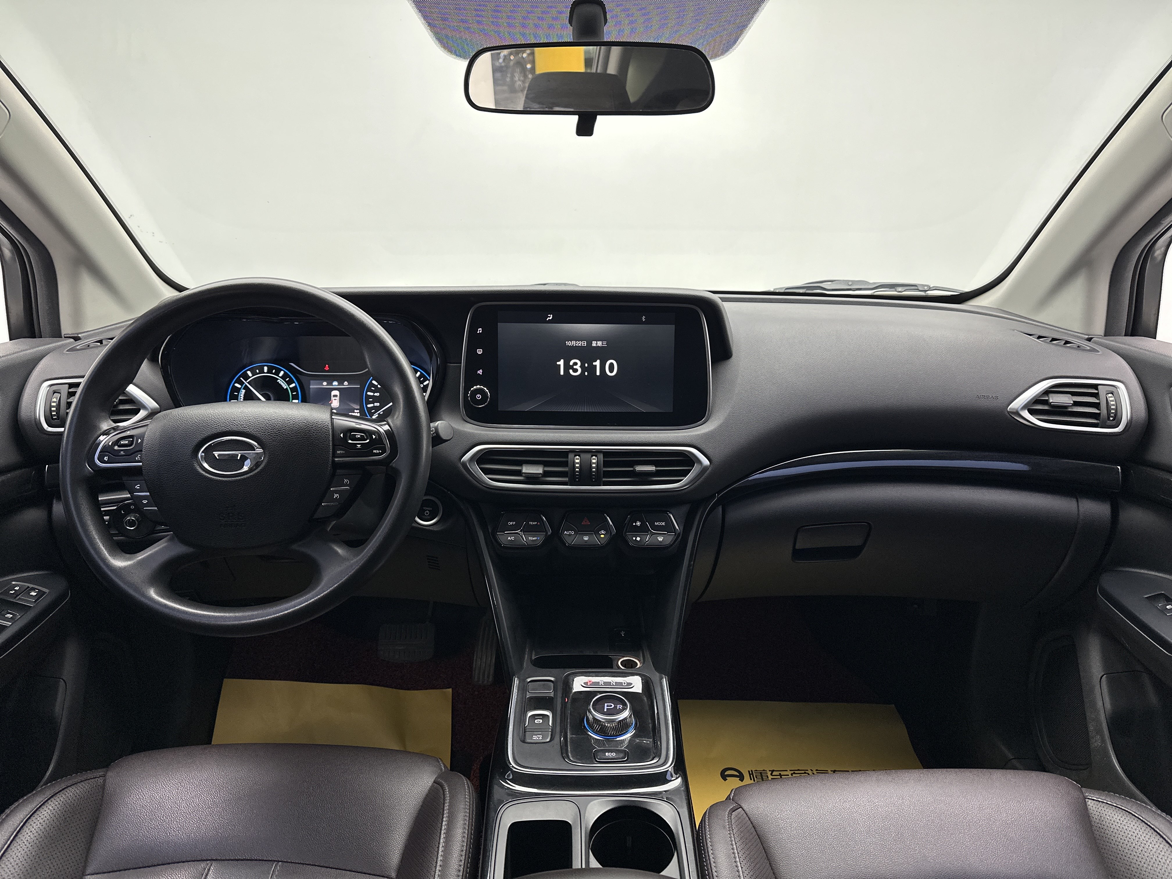 GAC ix4 2018 #15 GAC ix4 2018 car image #15