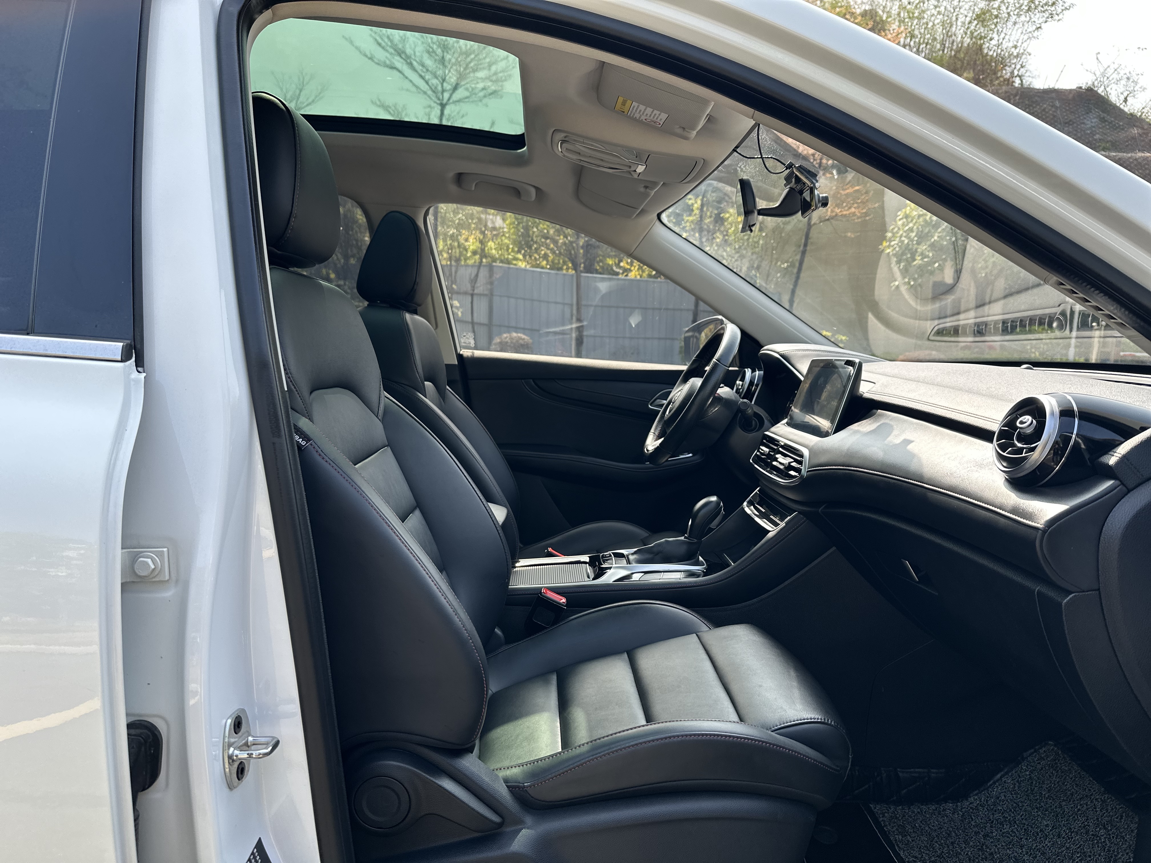 MG HS 2019 изображение автомобиля #15