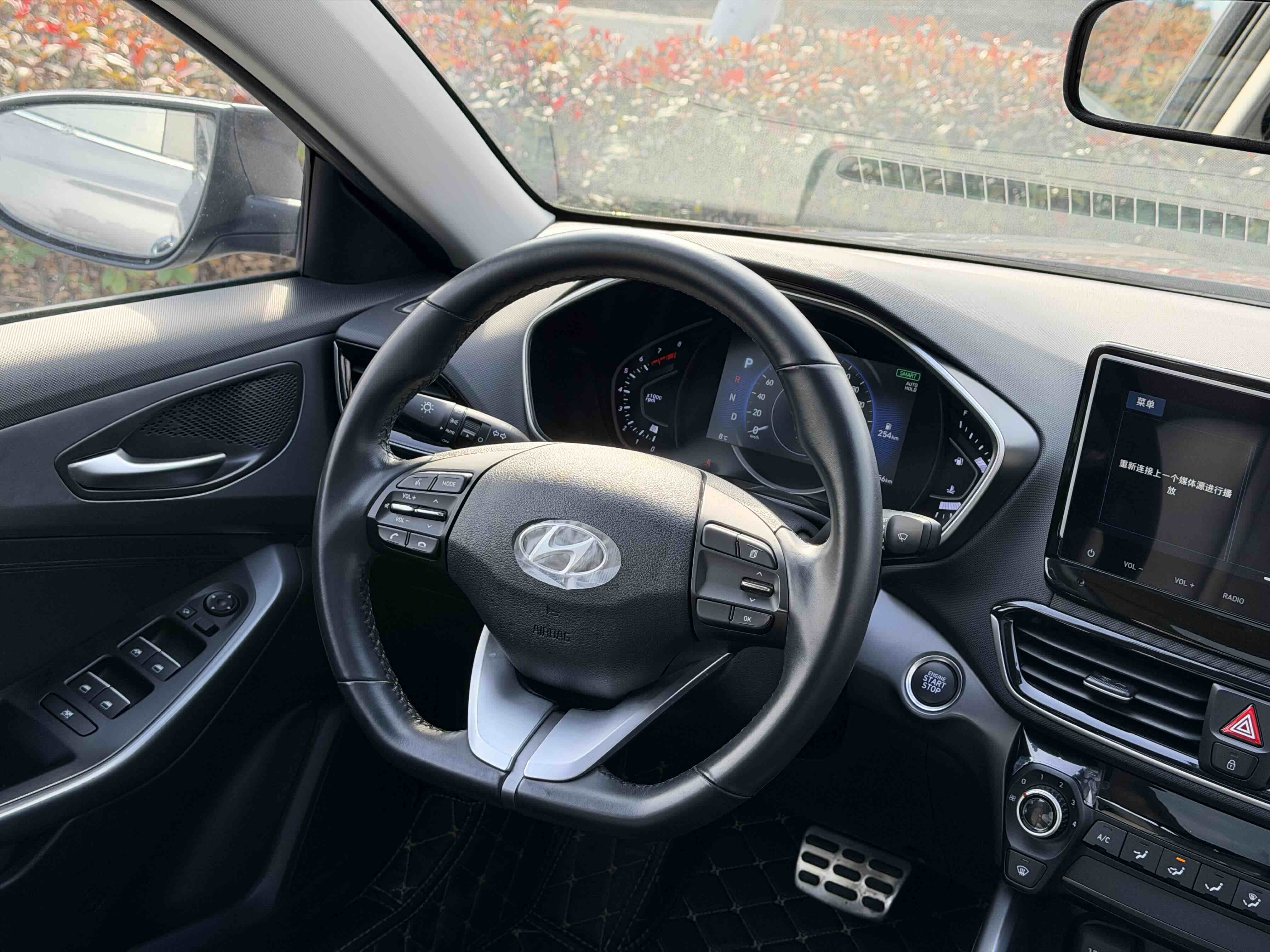 Hyundai Lafesta 2020 #15 Hyundai Lafesta 2020 car image #15